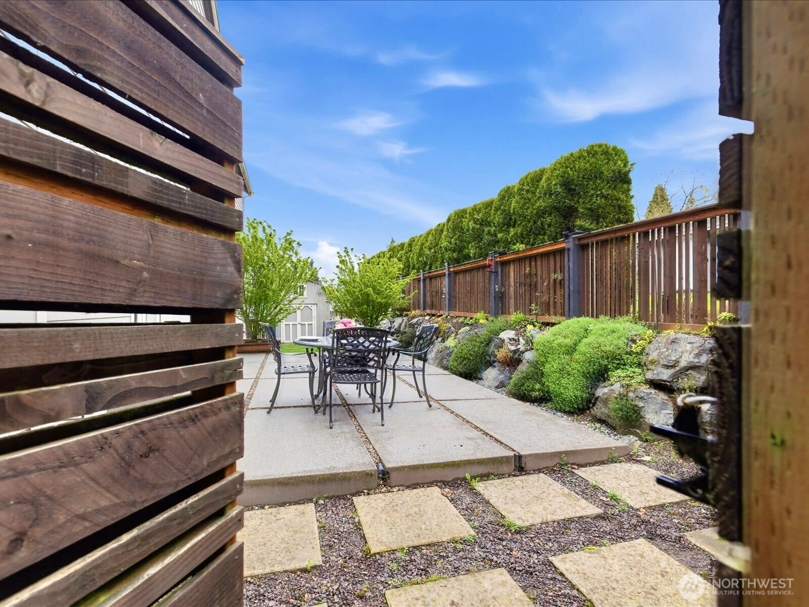 Property photo 35