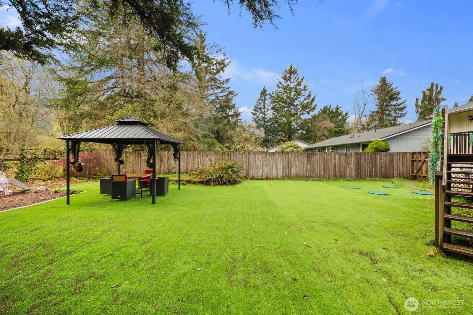 Property photo 28