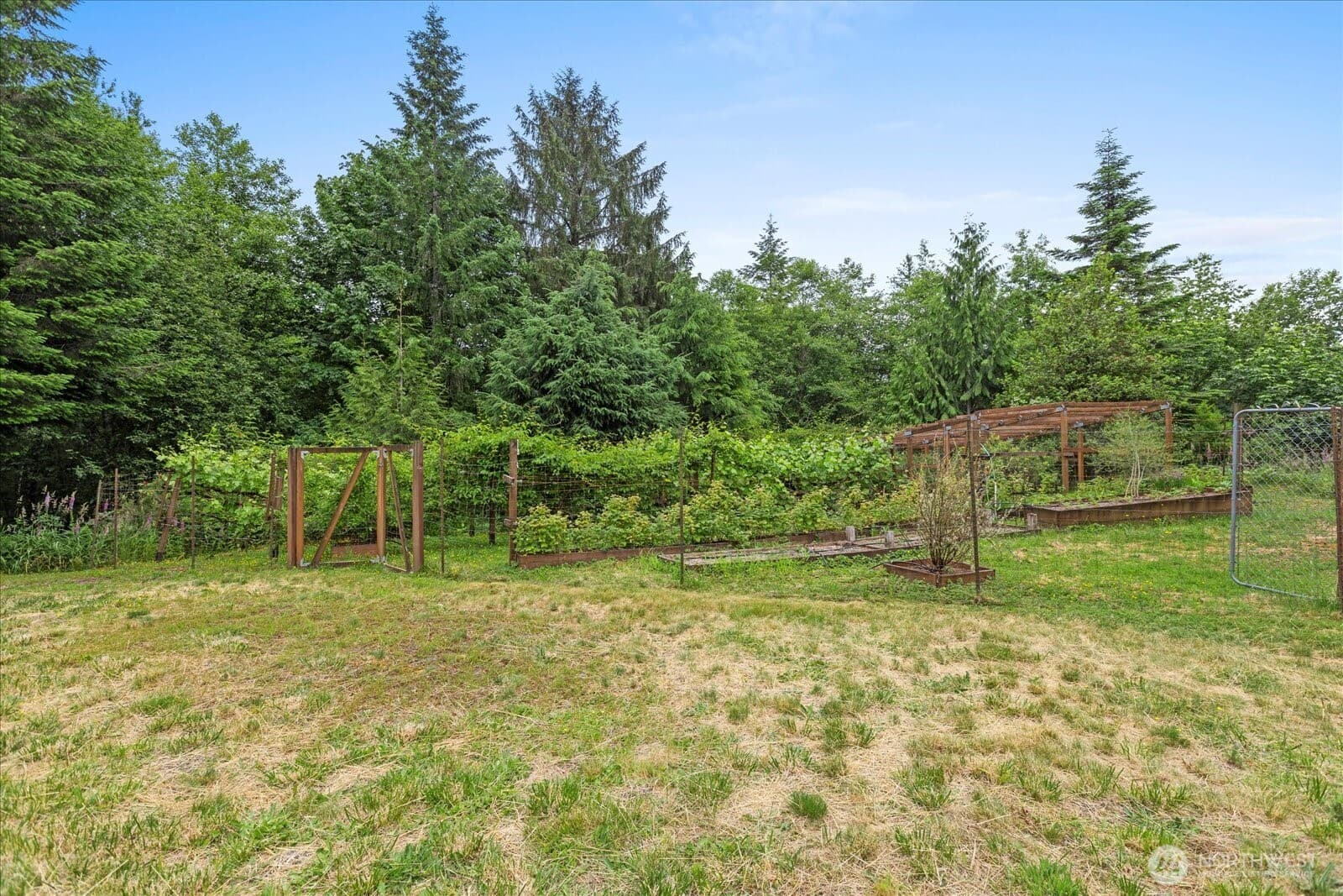 Property photo 25