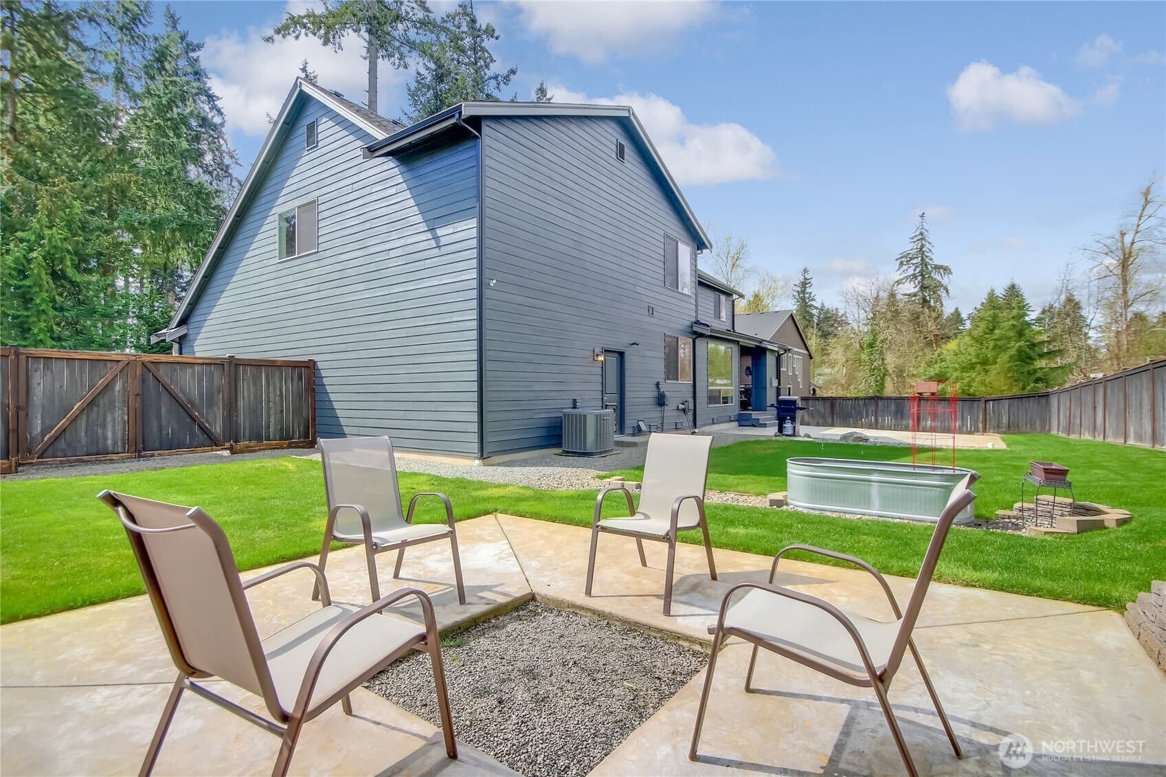 Property photo 35