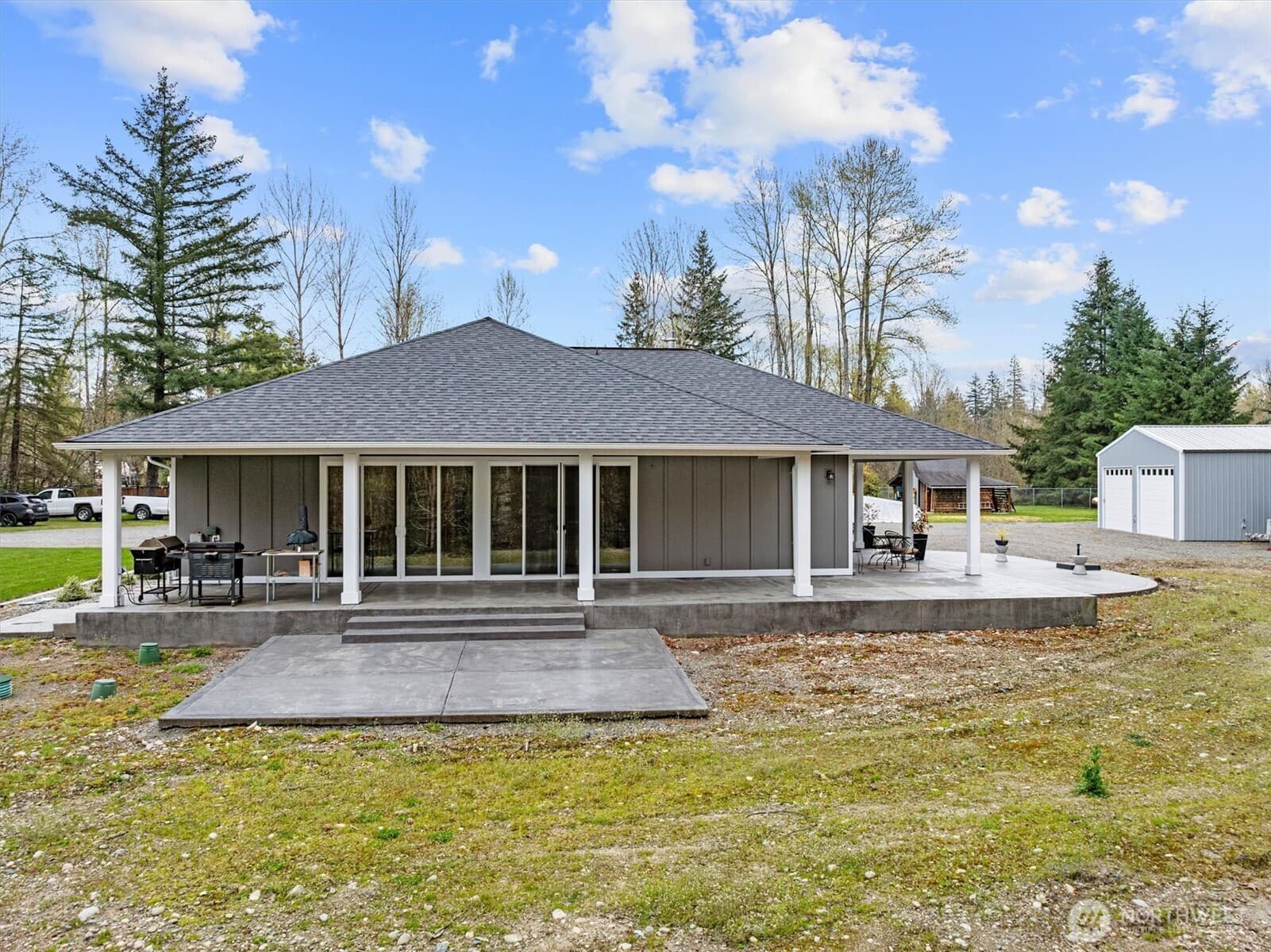 Property photo 31