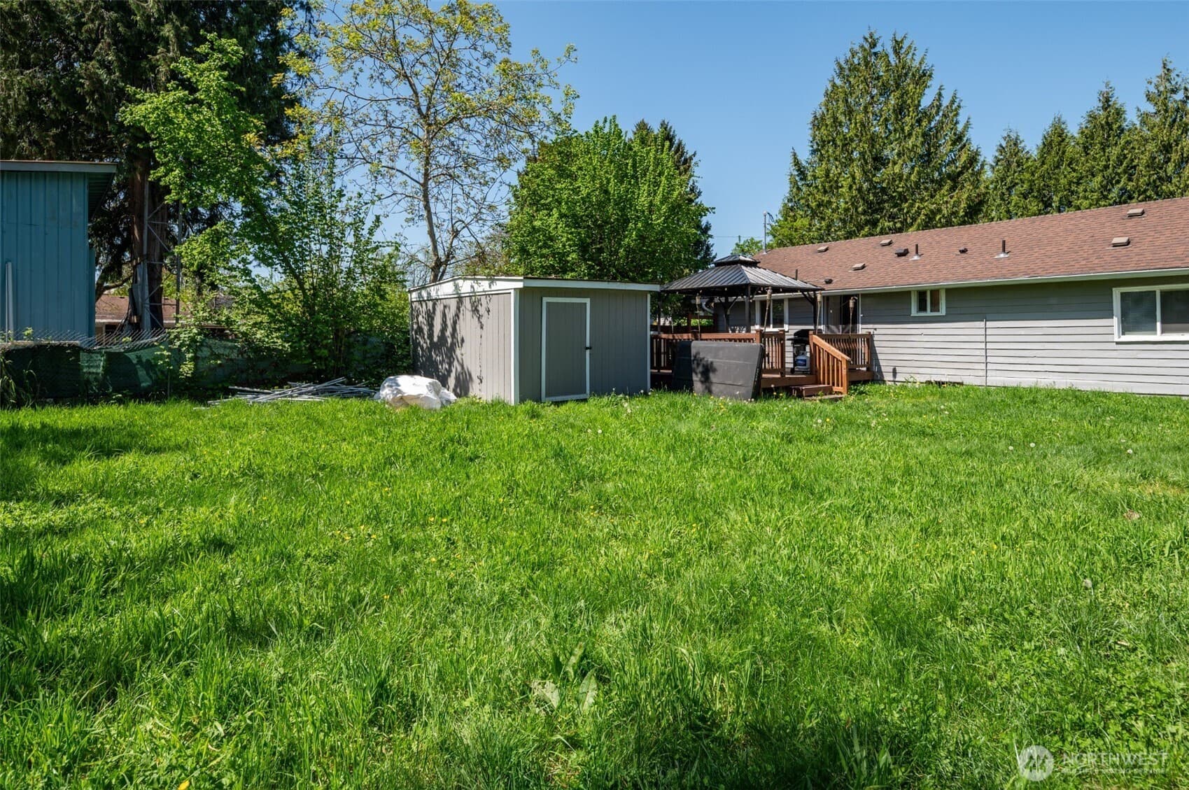 Property photo 31