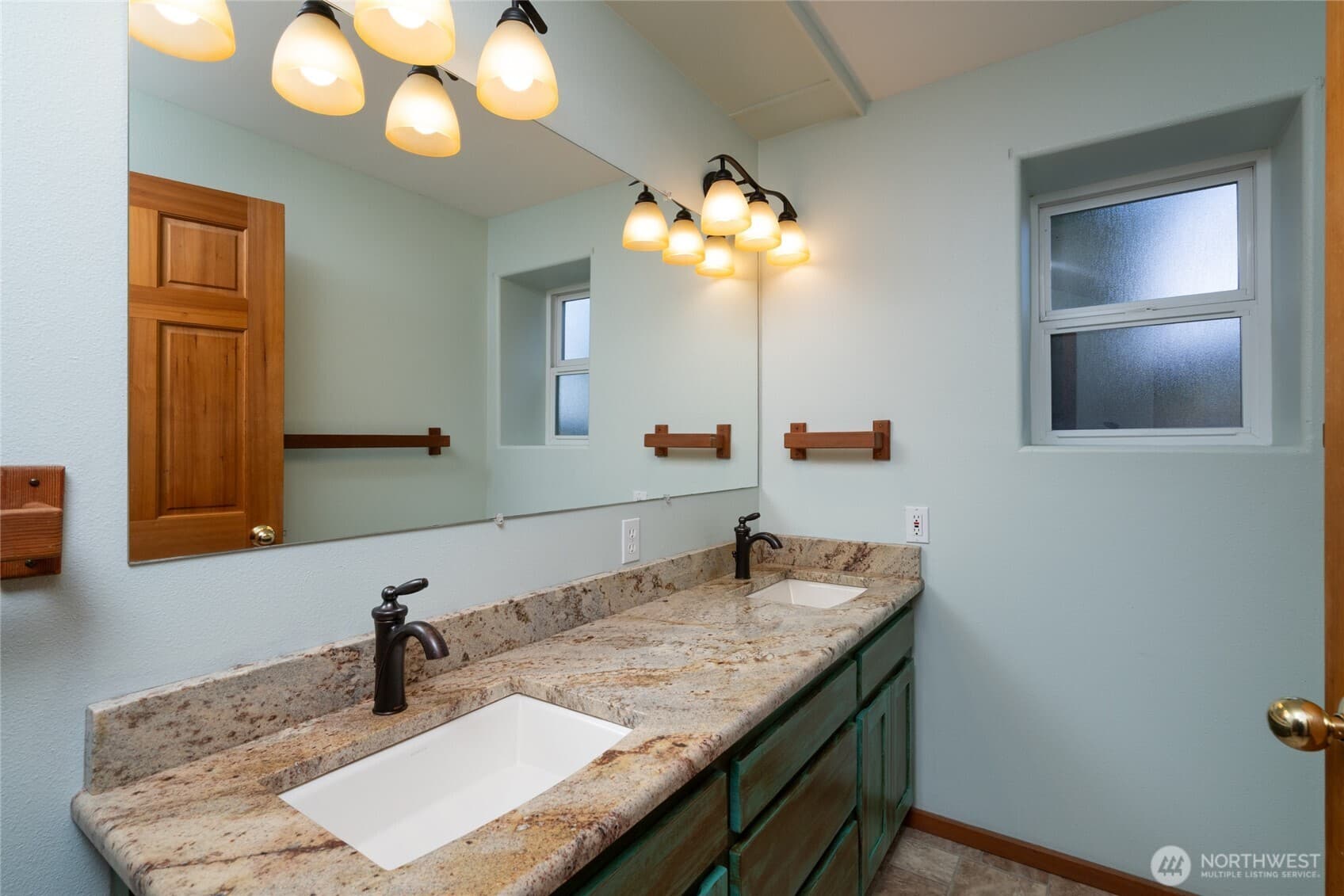 Property photo 31