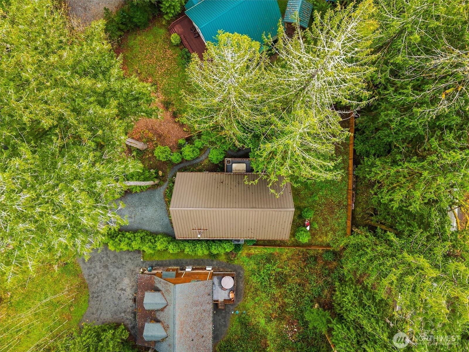 Property photo 36