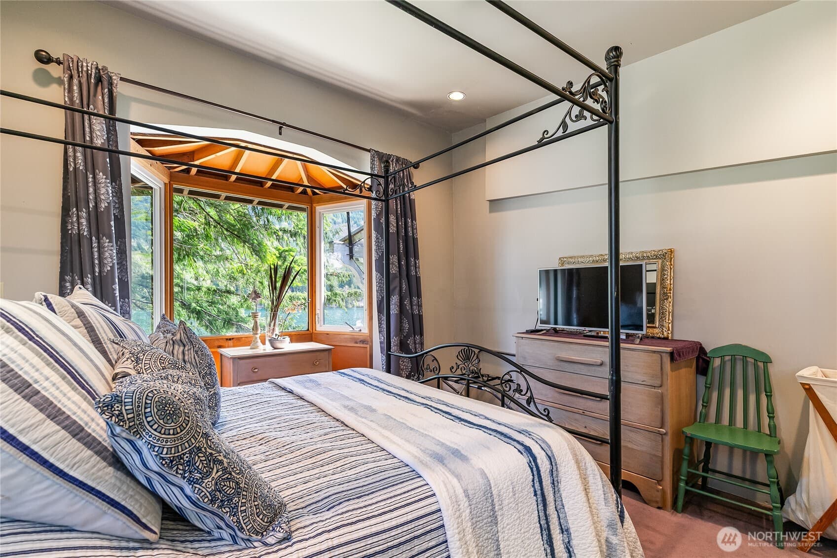 Property photo 25