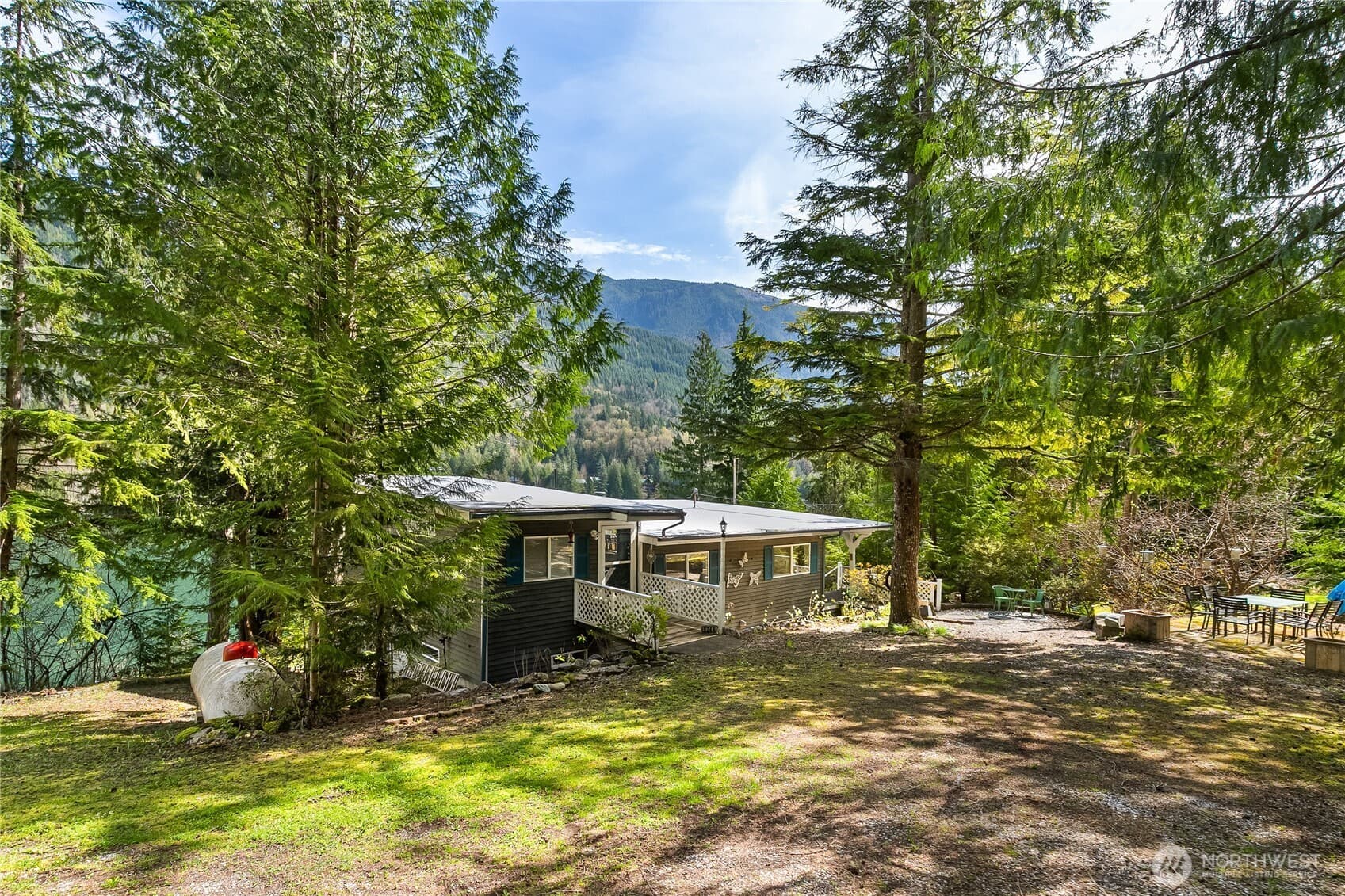 Property photo 40