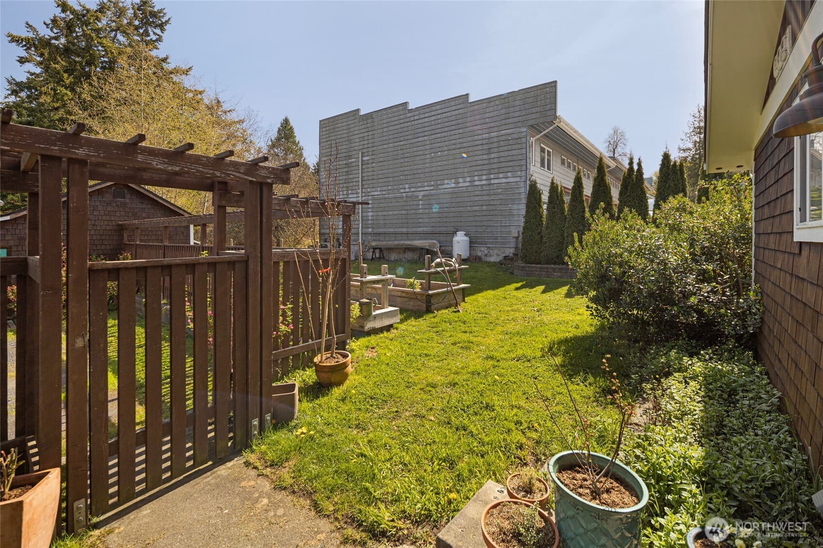 Property photo 40