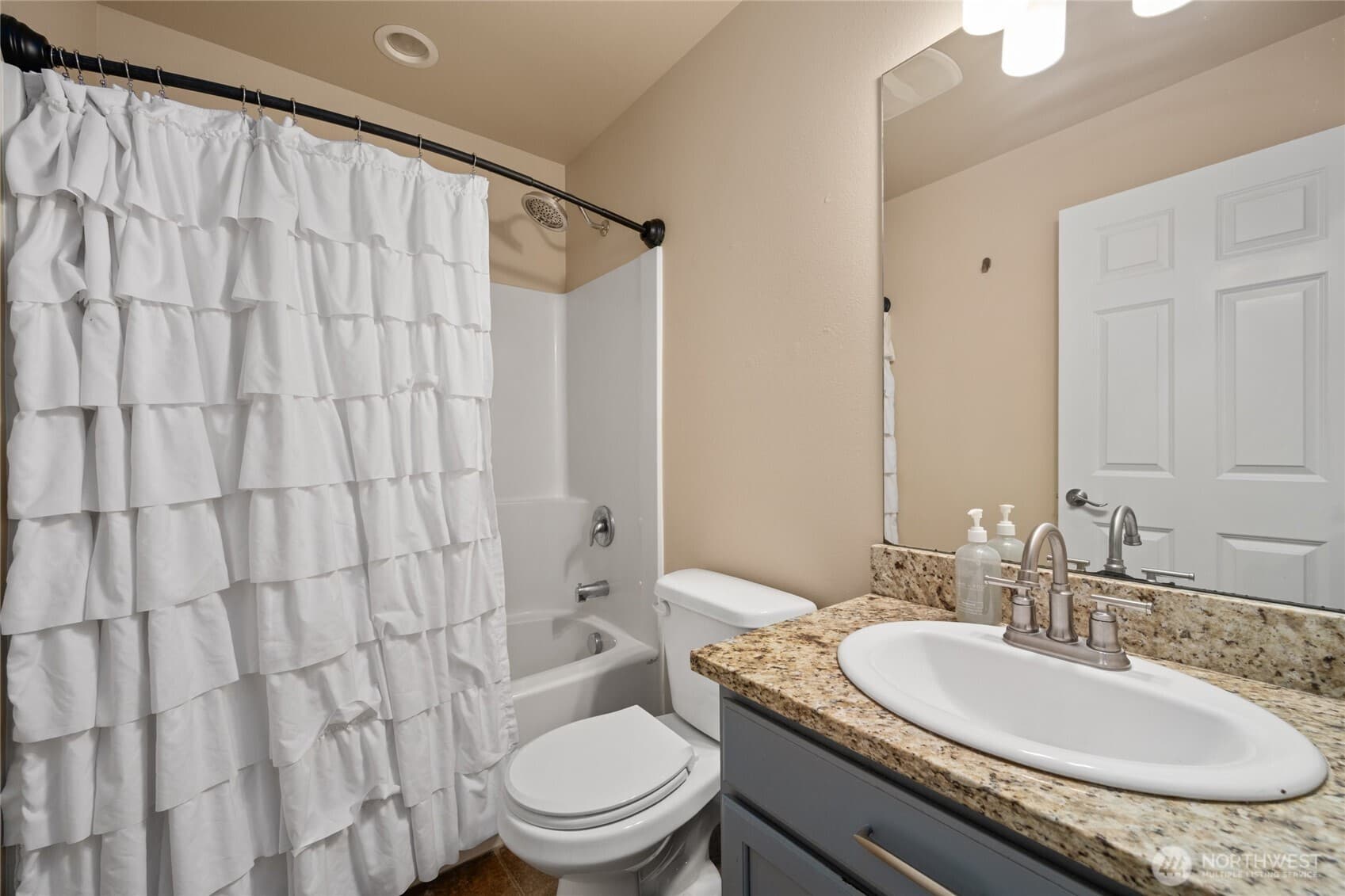 Property photo 28