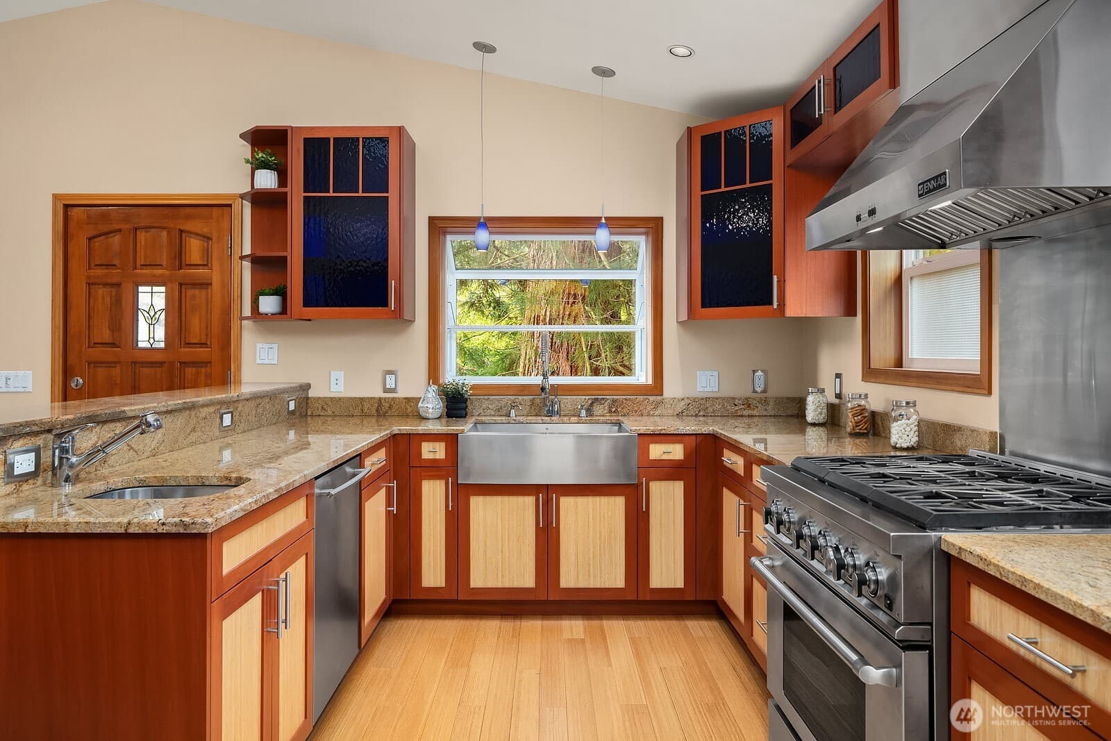 Property photo 23