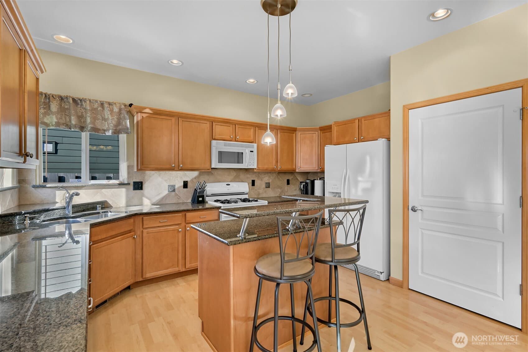 Property photo 14