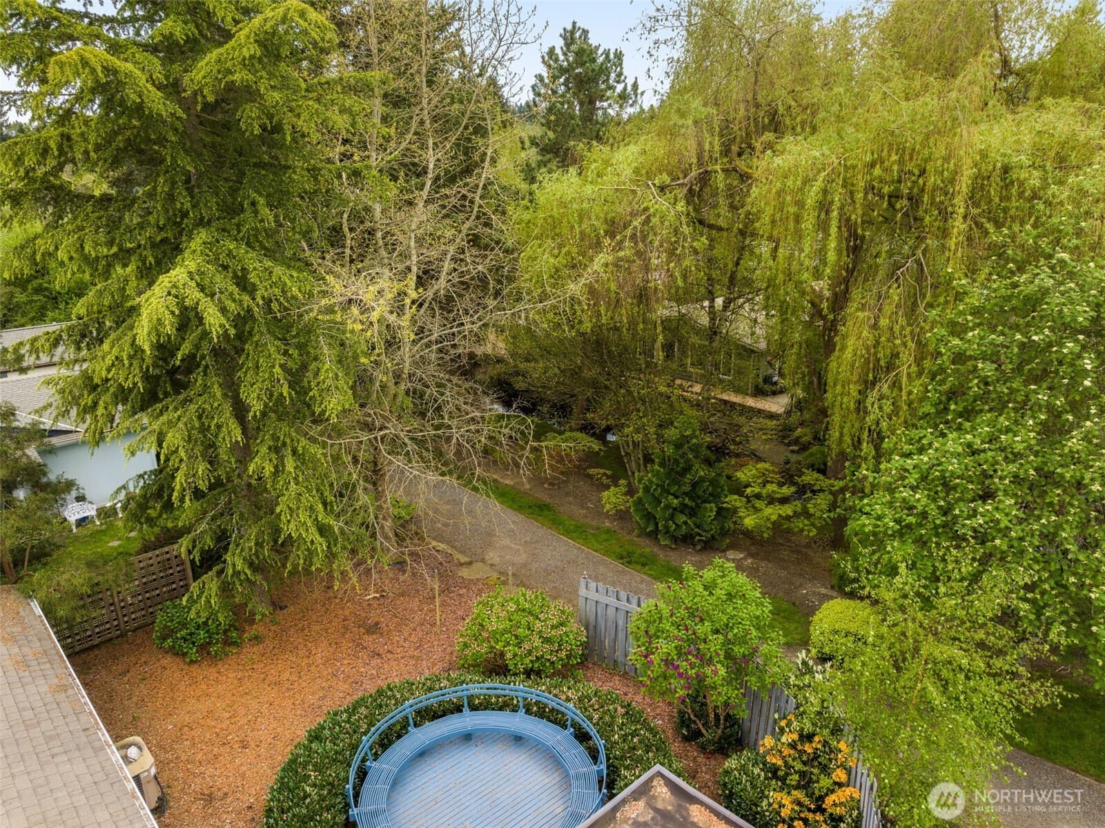 Property photo 28