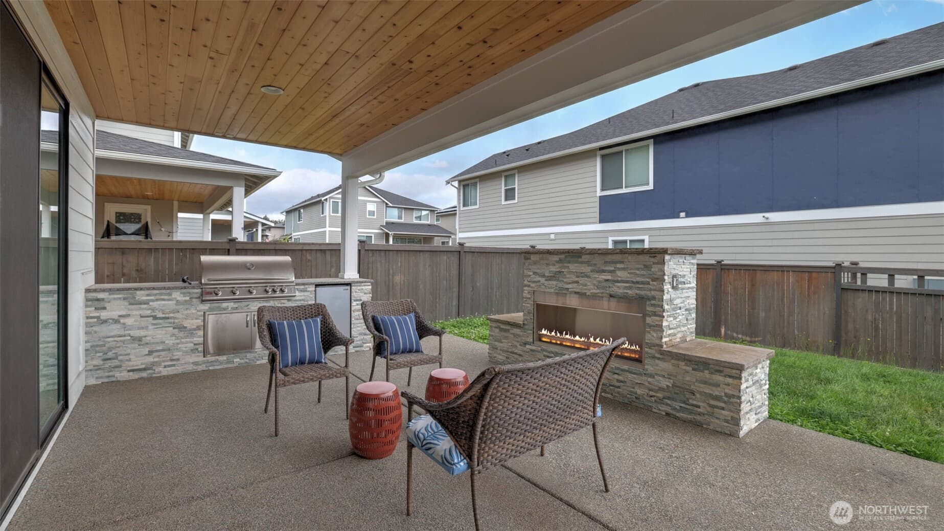 Property photo 35