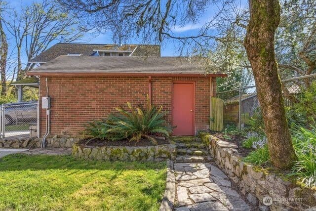 Property photo 33