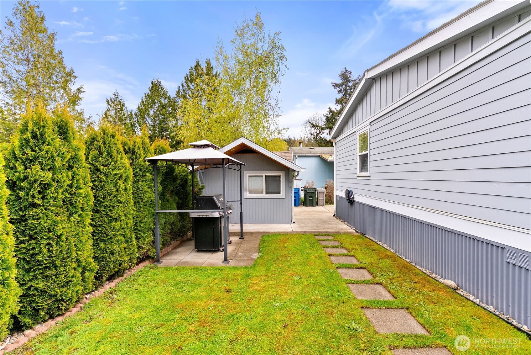 Property photo 31