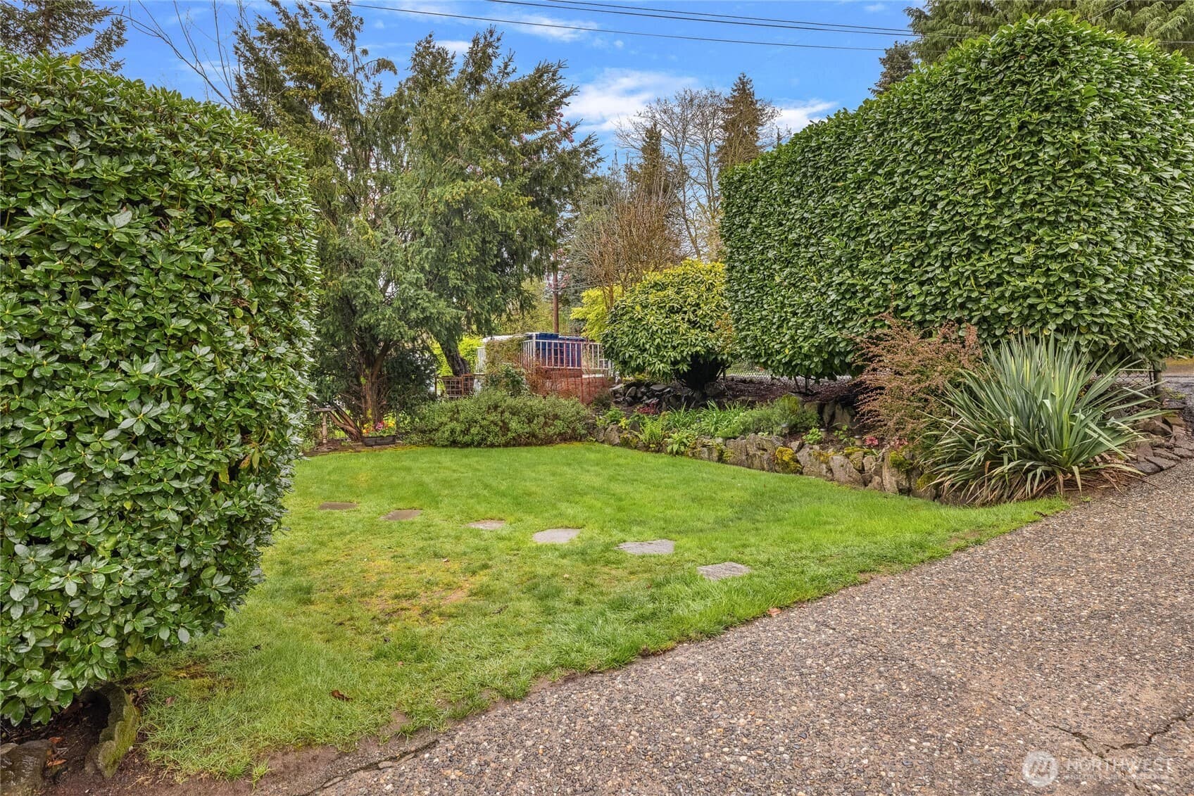 Property photo 32