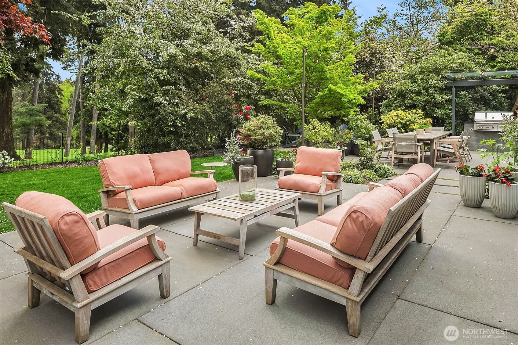 Property photo 32