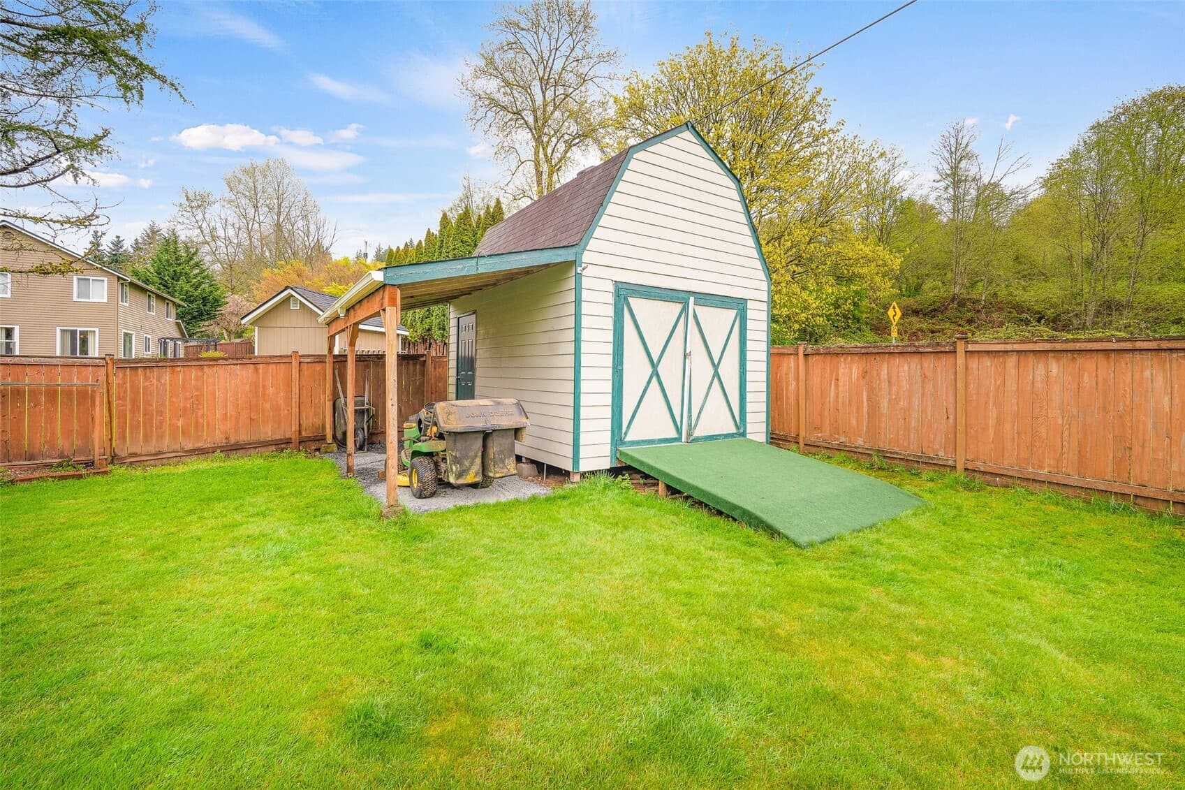 Property photo 31