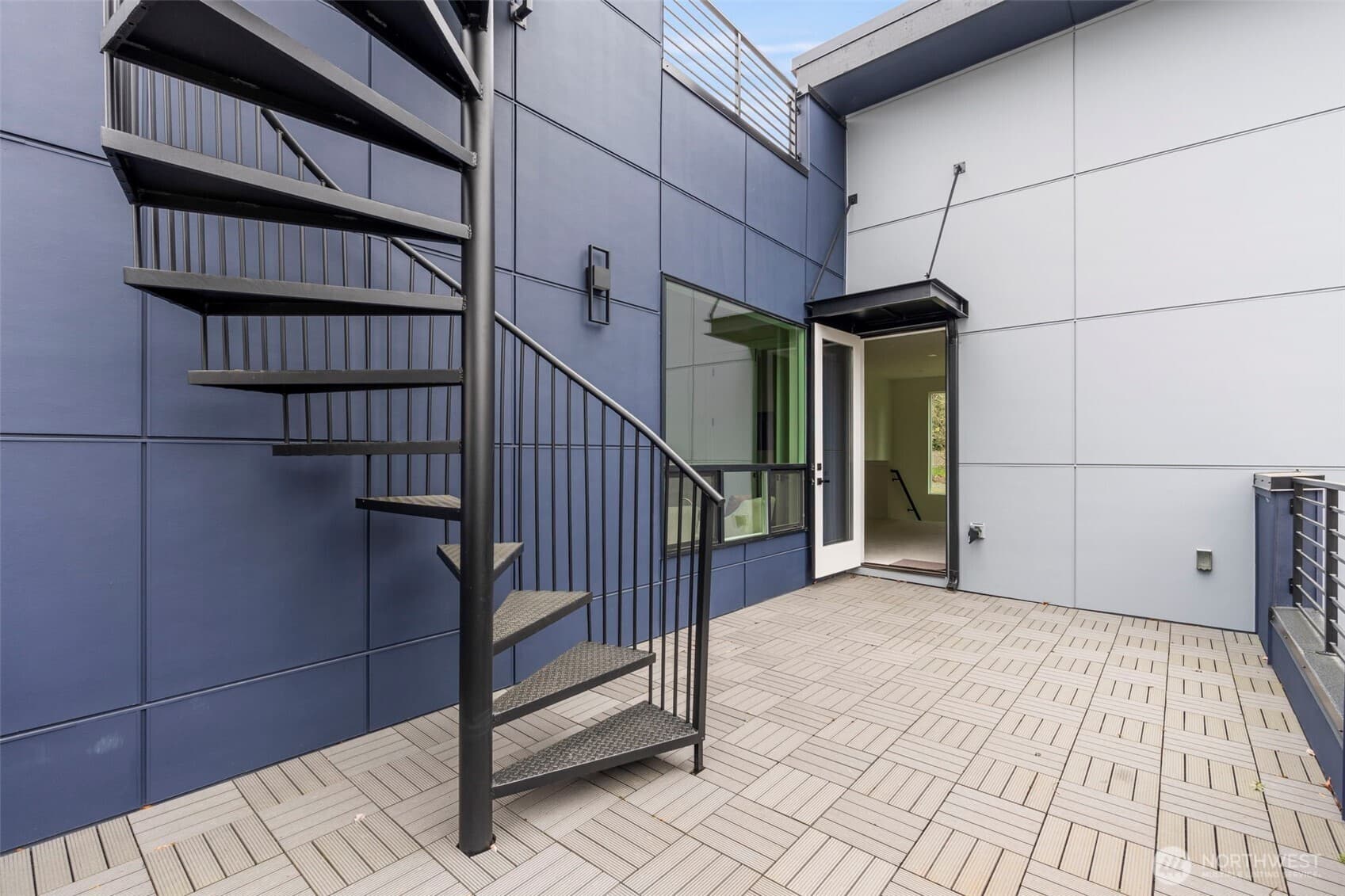 Property photo 38