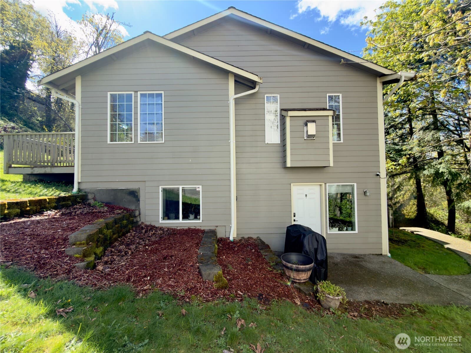 Property photo 32