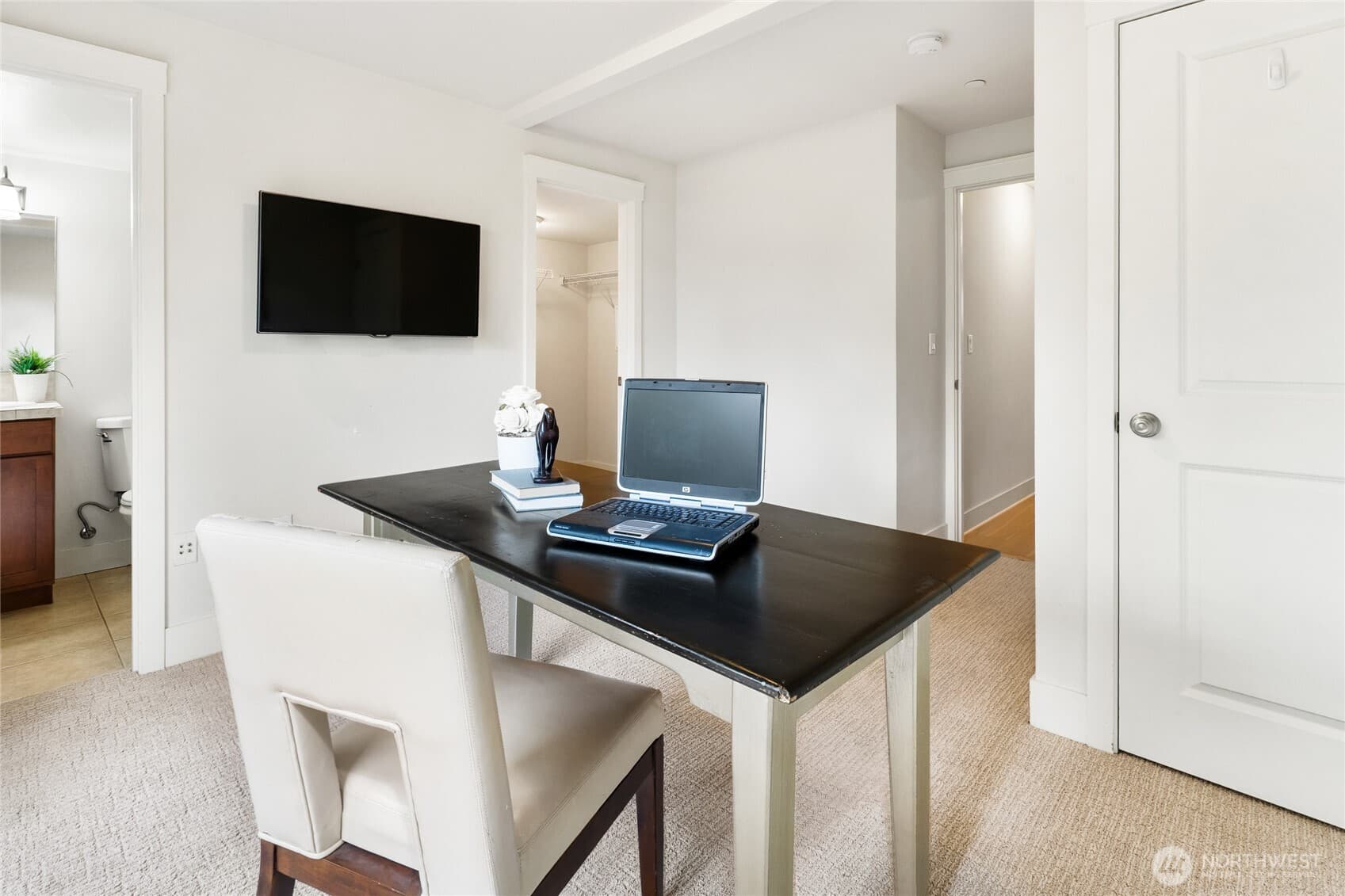 Property photo 28