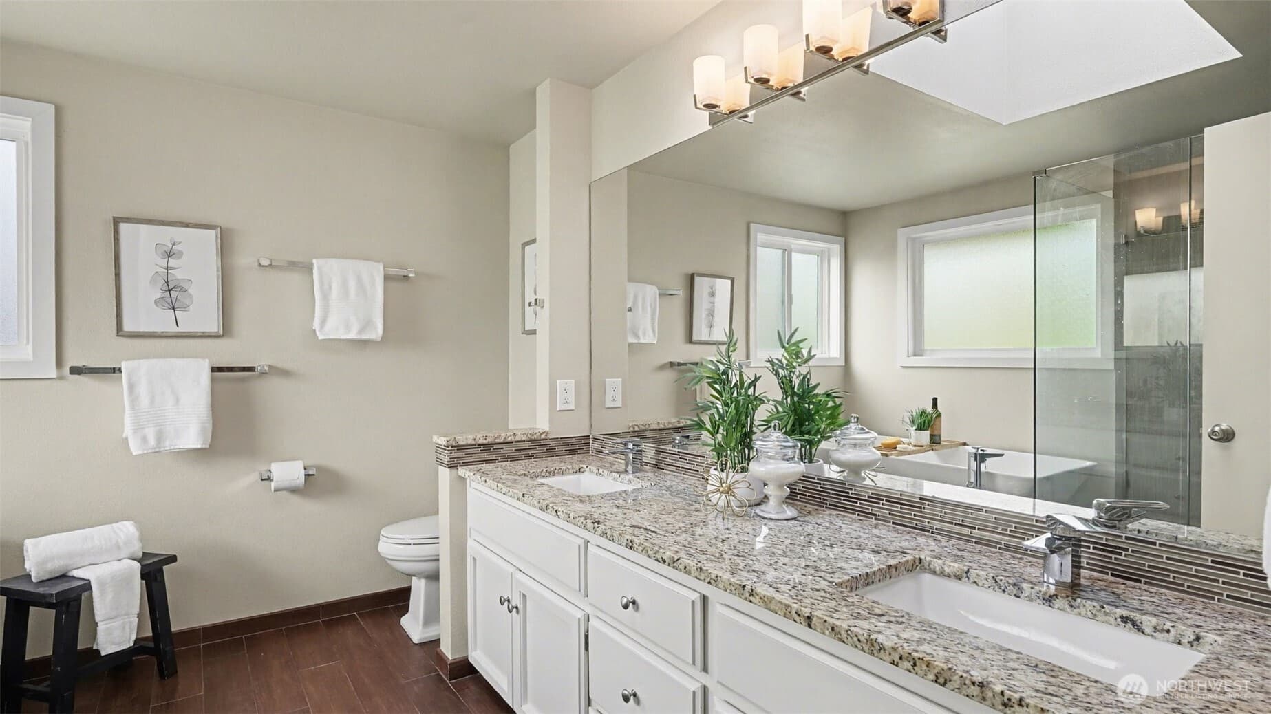 Property photo 28