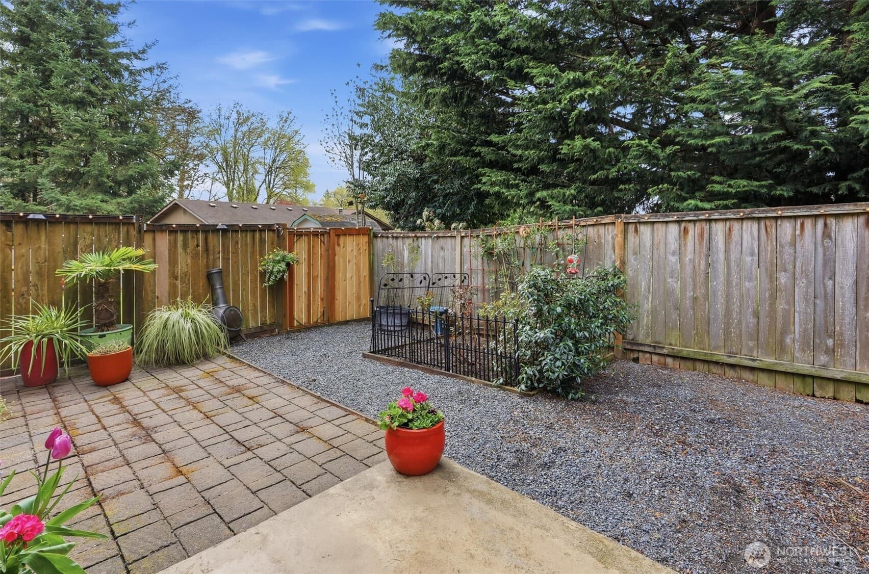 Property photo 33