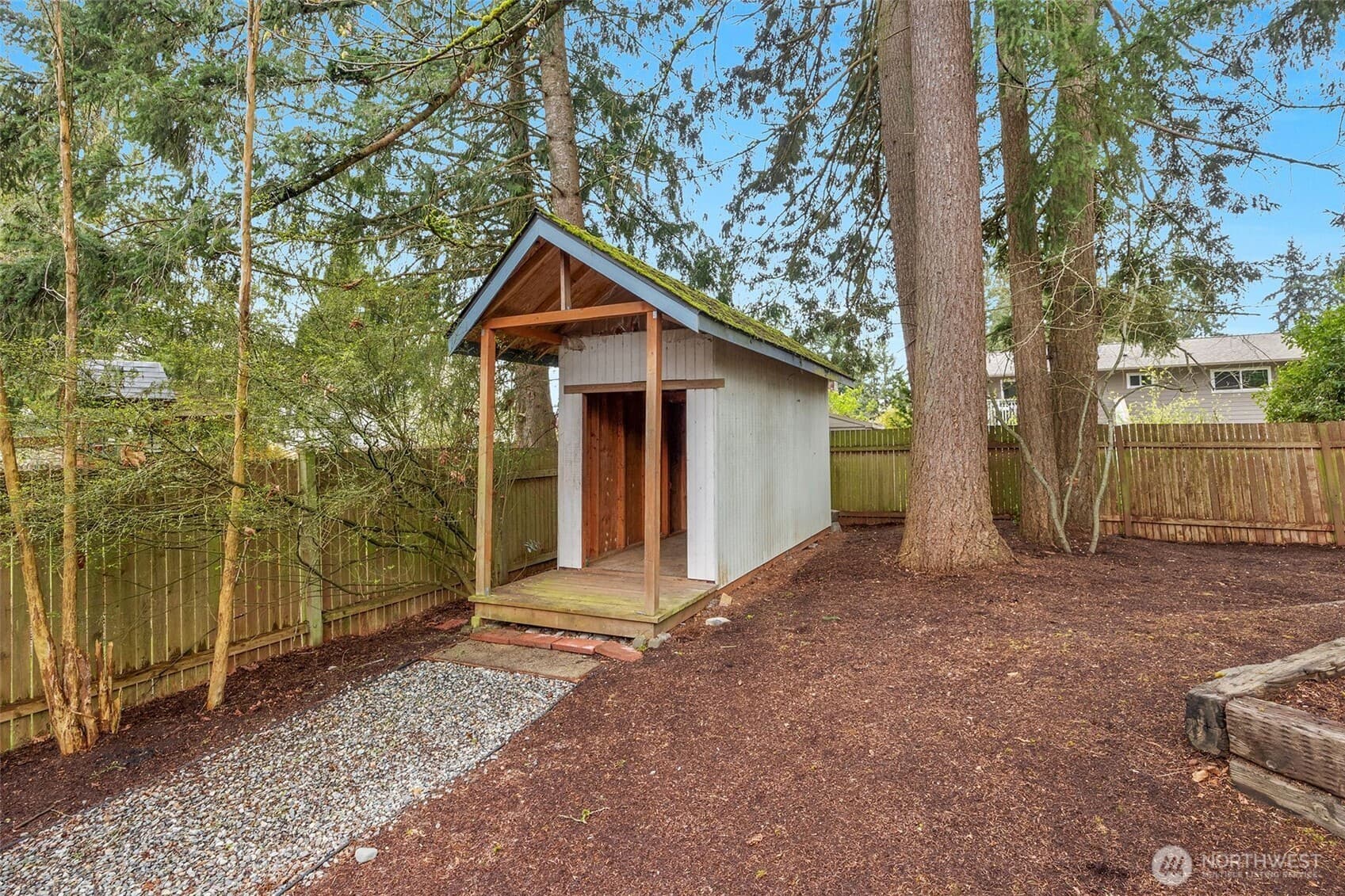 Property photo 32