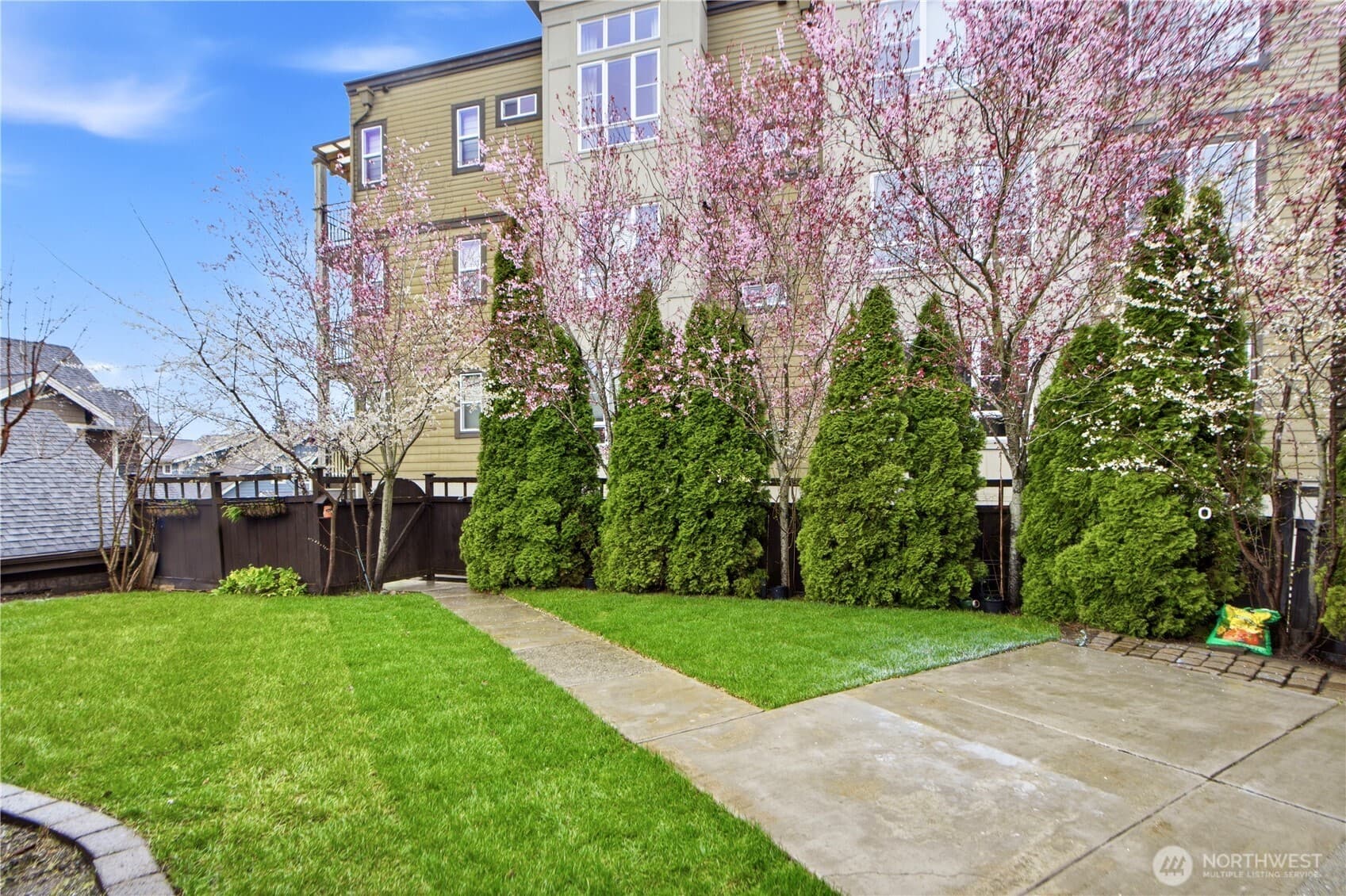 Property photo 28