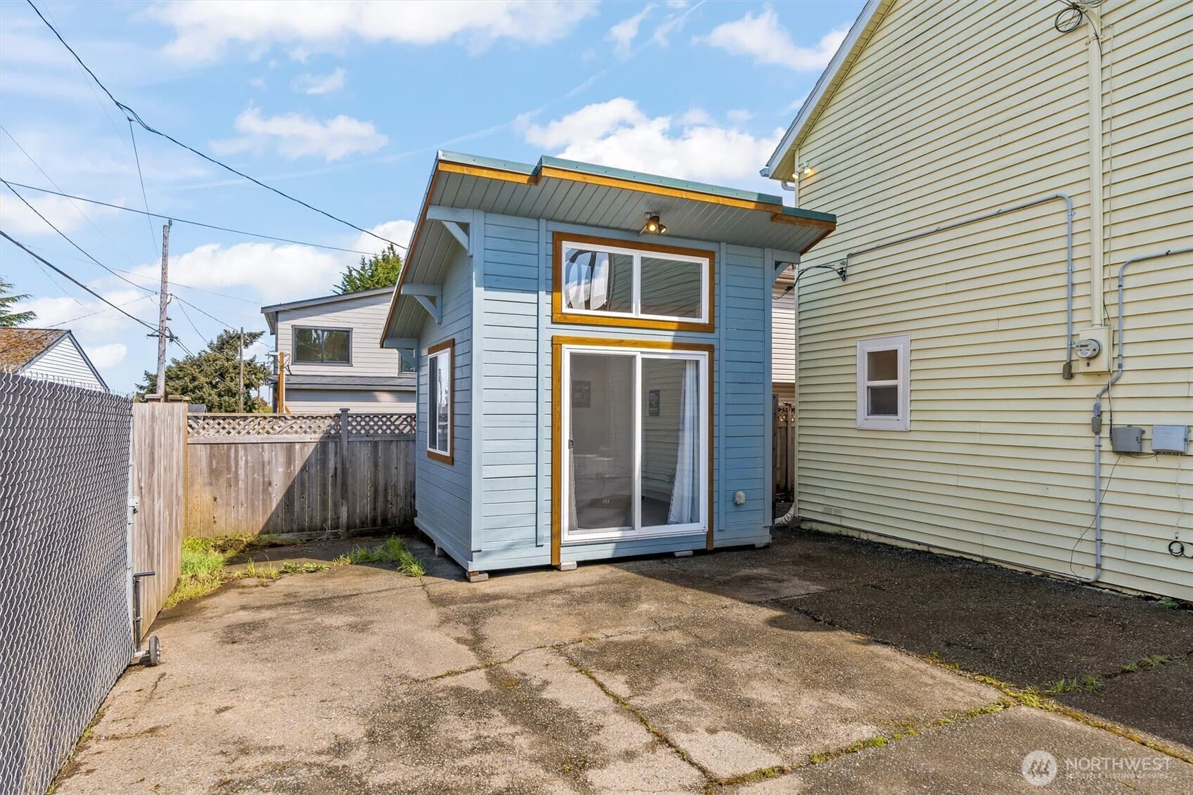 Property photo 32