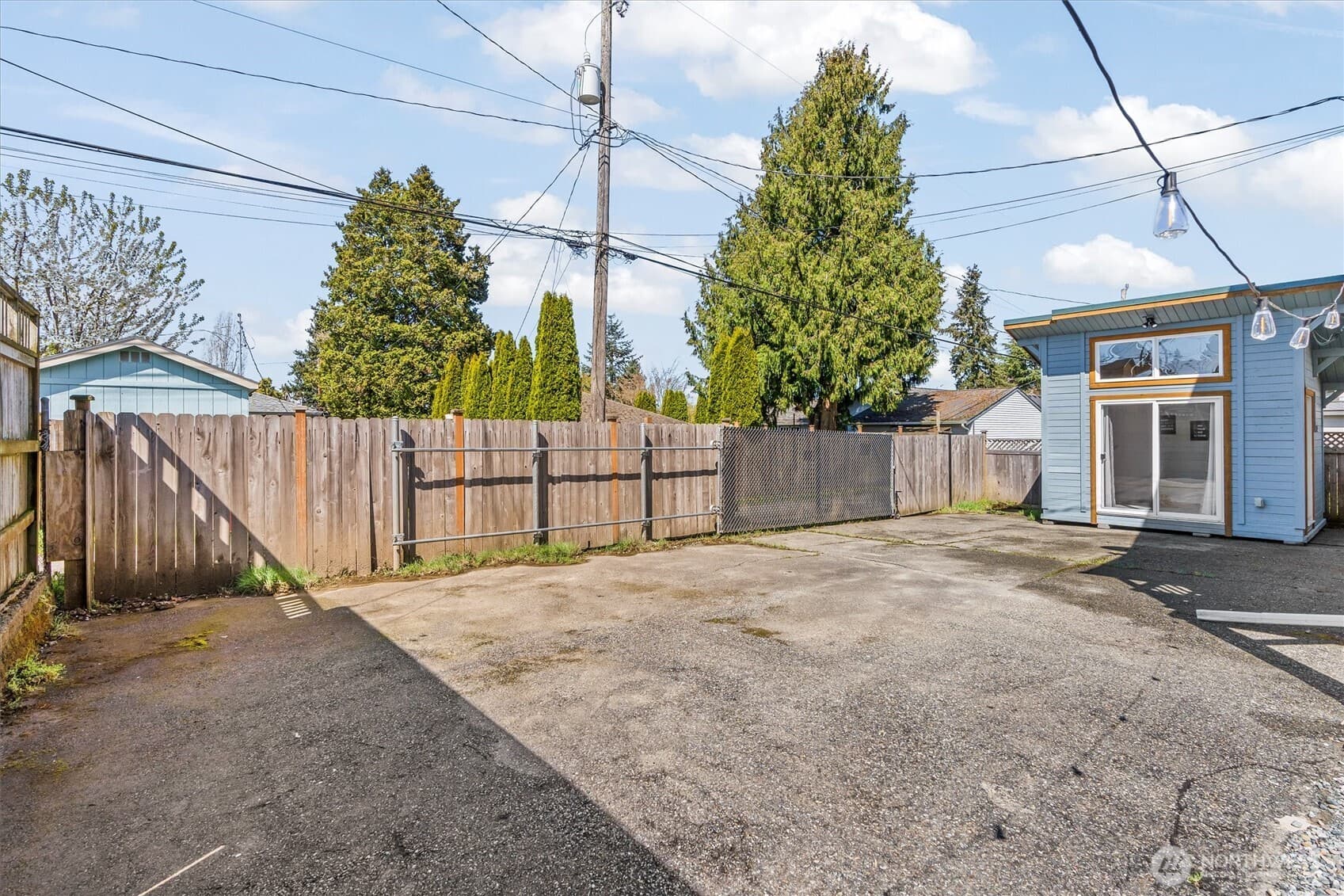 Property photo 31