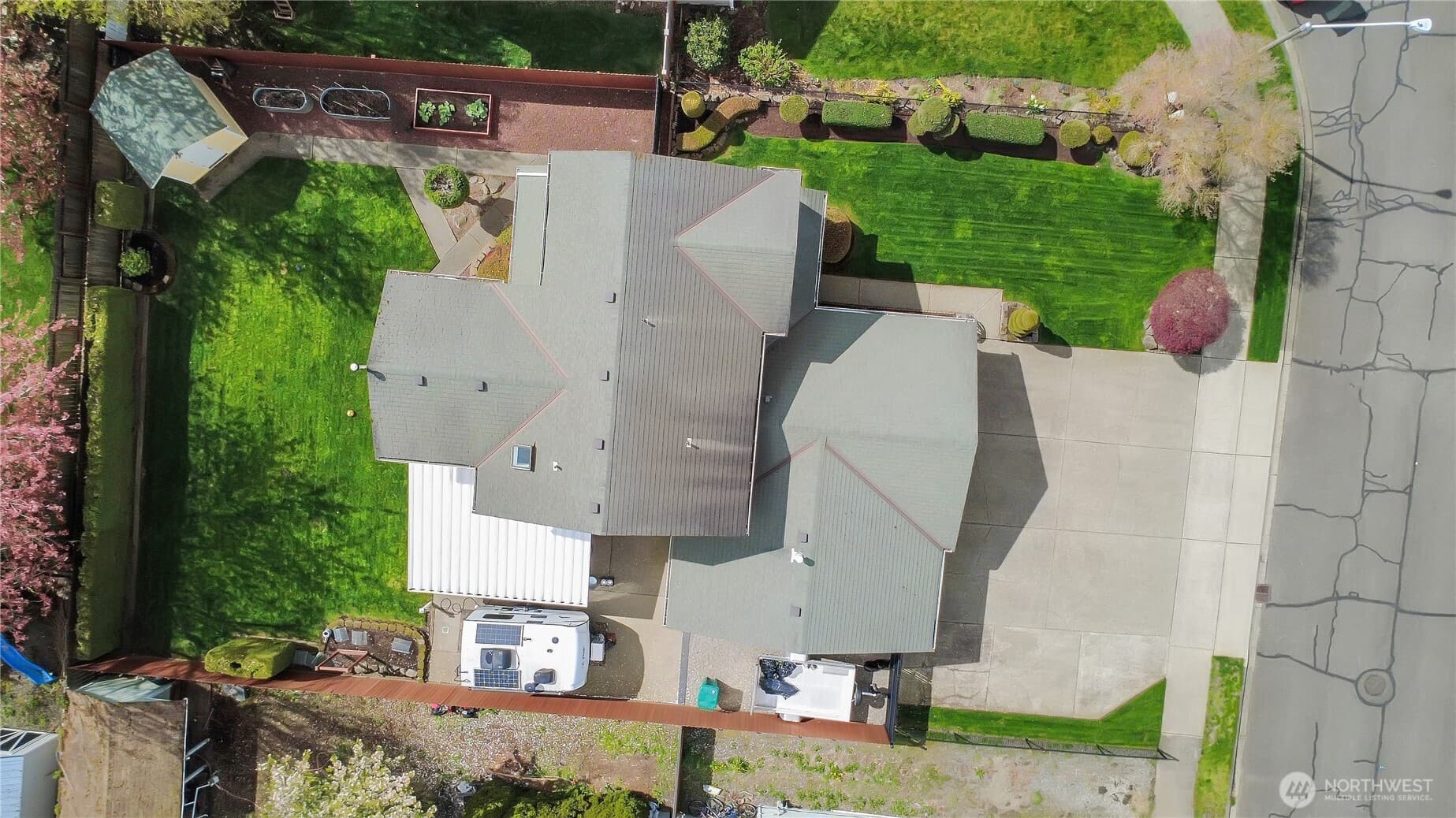Property photo 35