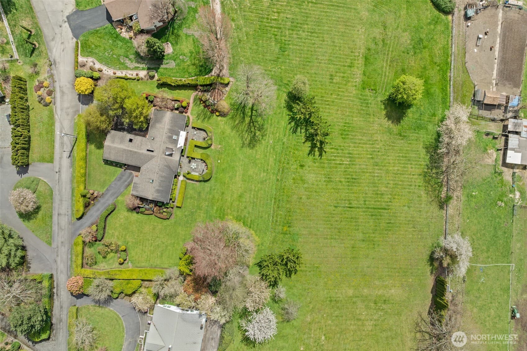 Property photo 36