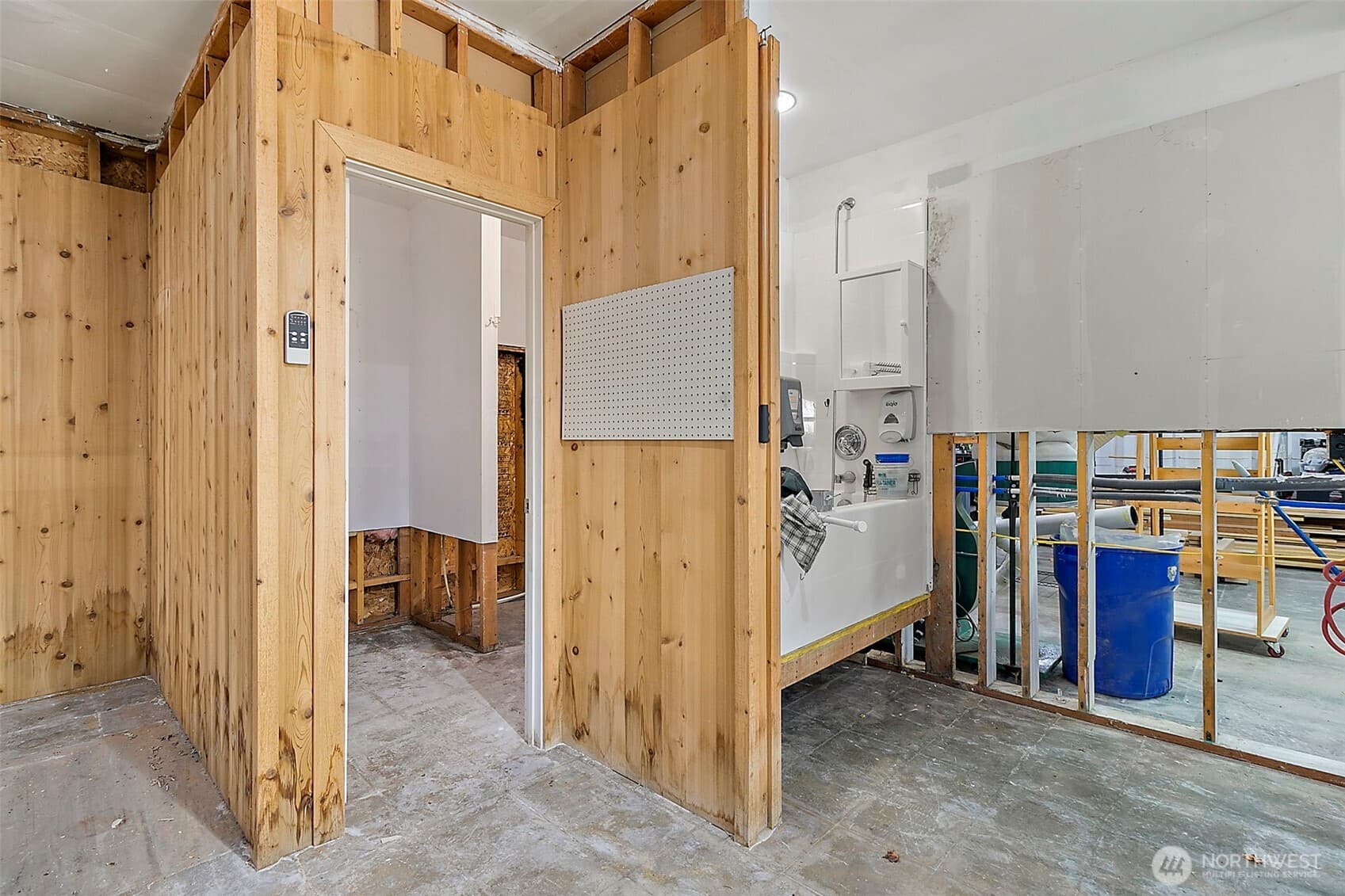 Property photo 35