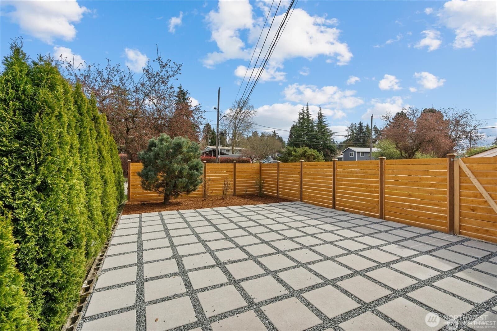 Property photo 33