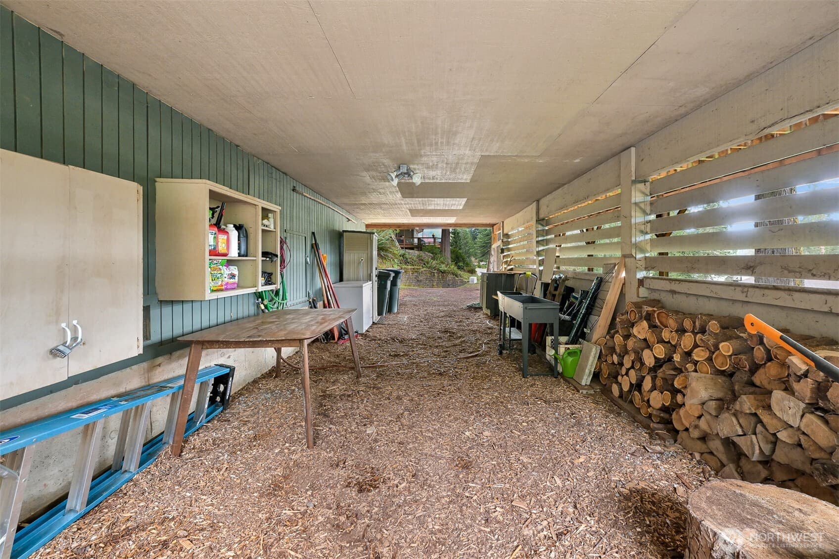 Property photo 37