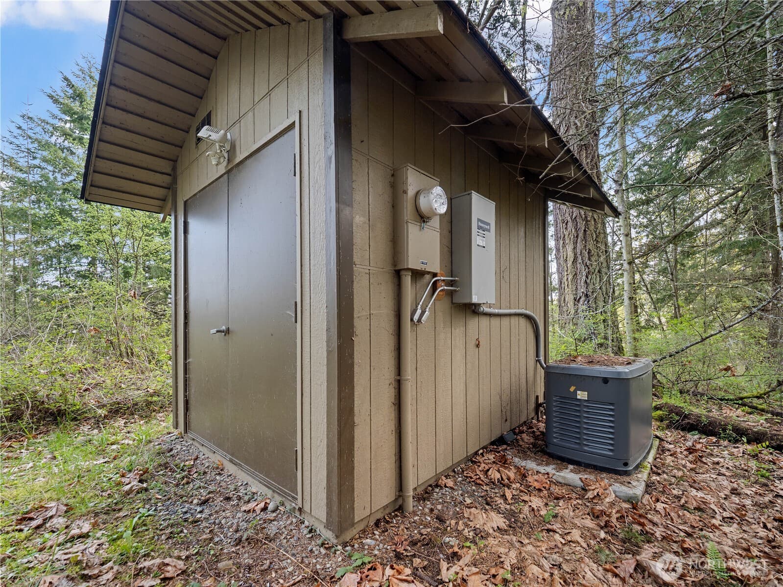 Property photo 37