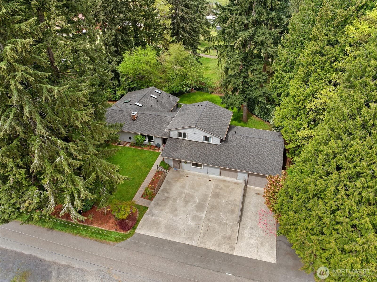Property photo 38