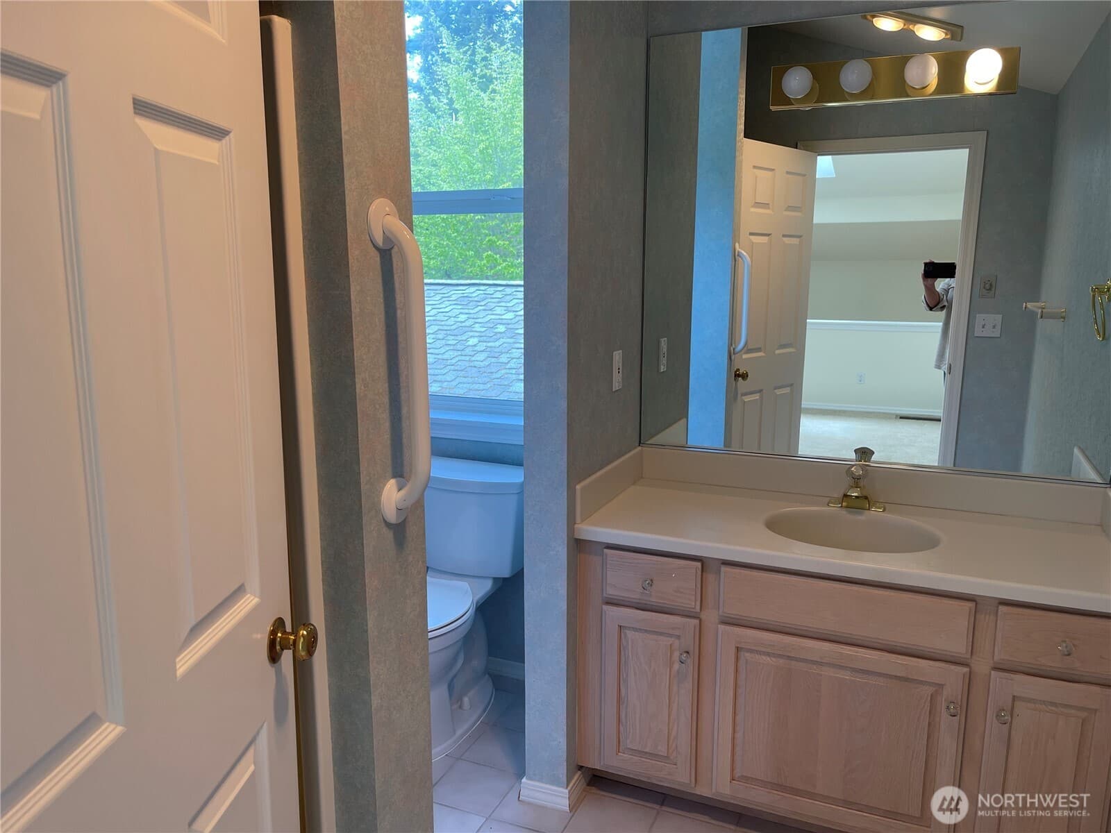 Property photo 33