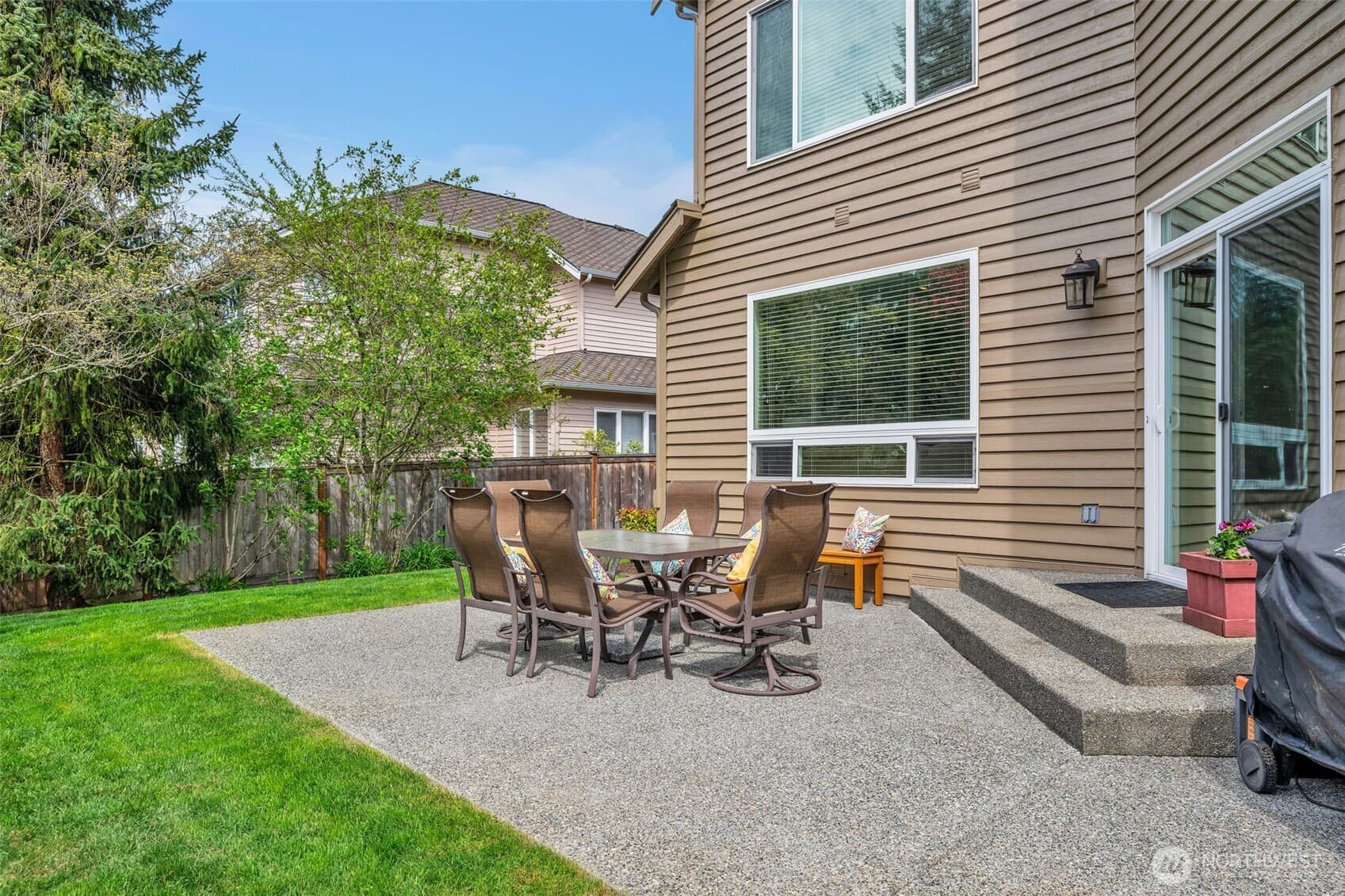 Property photo 32