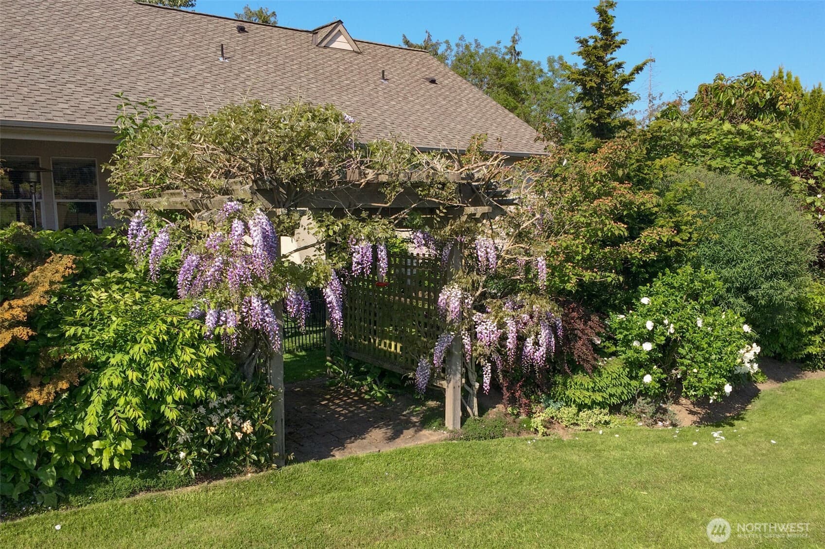 Property photo 28