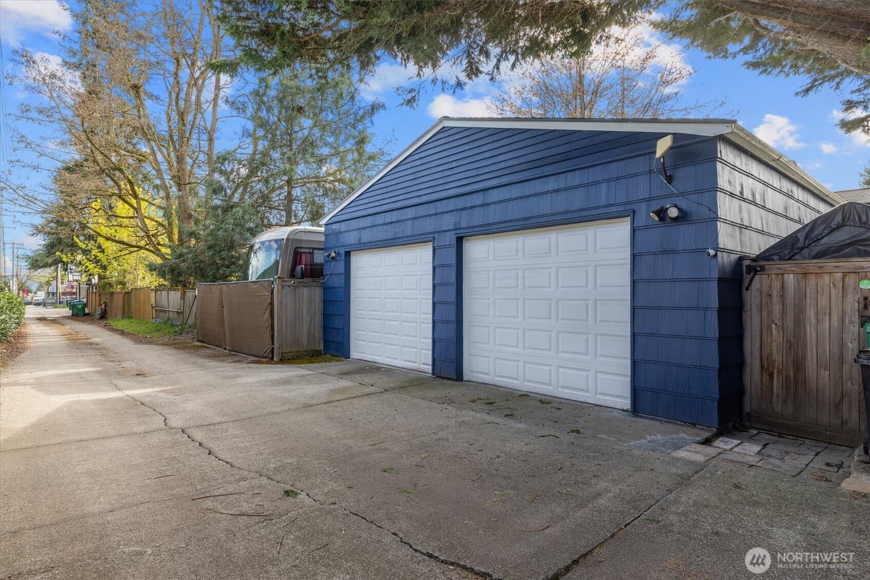 Property photo 35