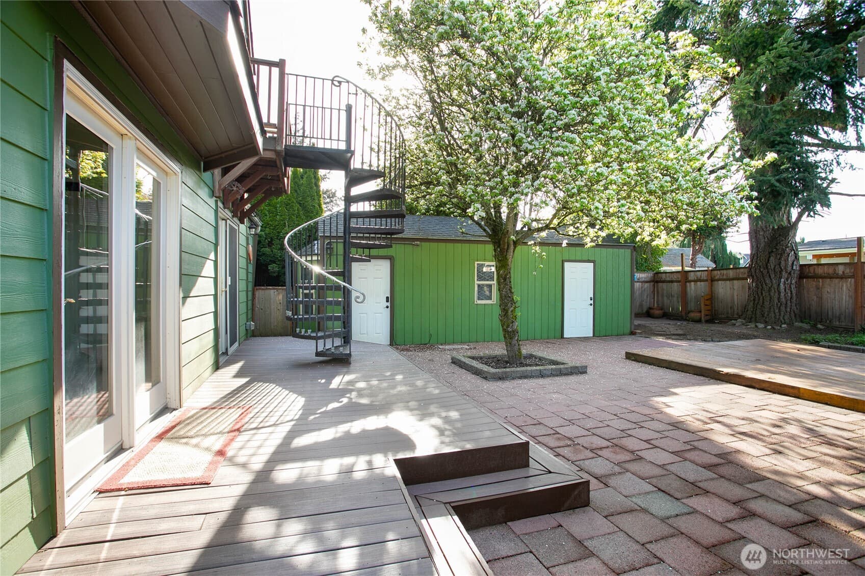 Property photo 33