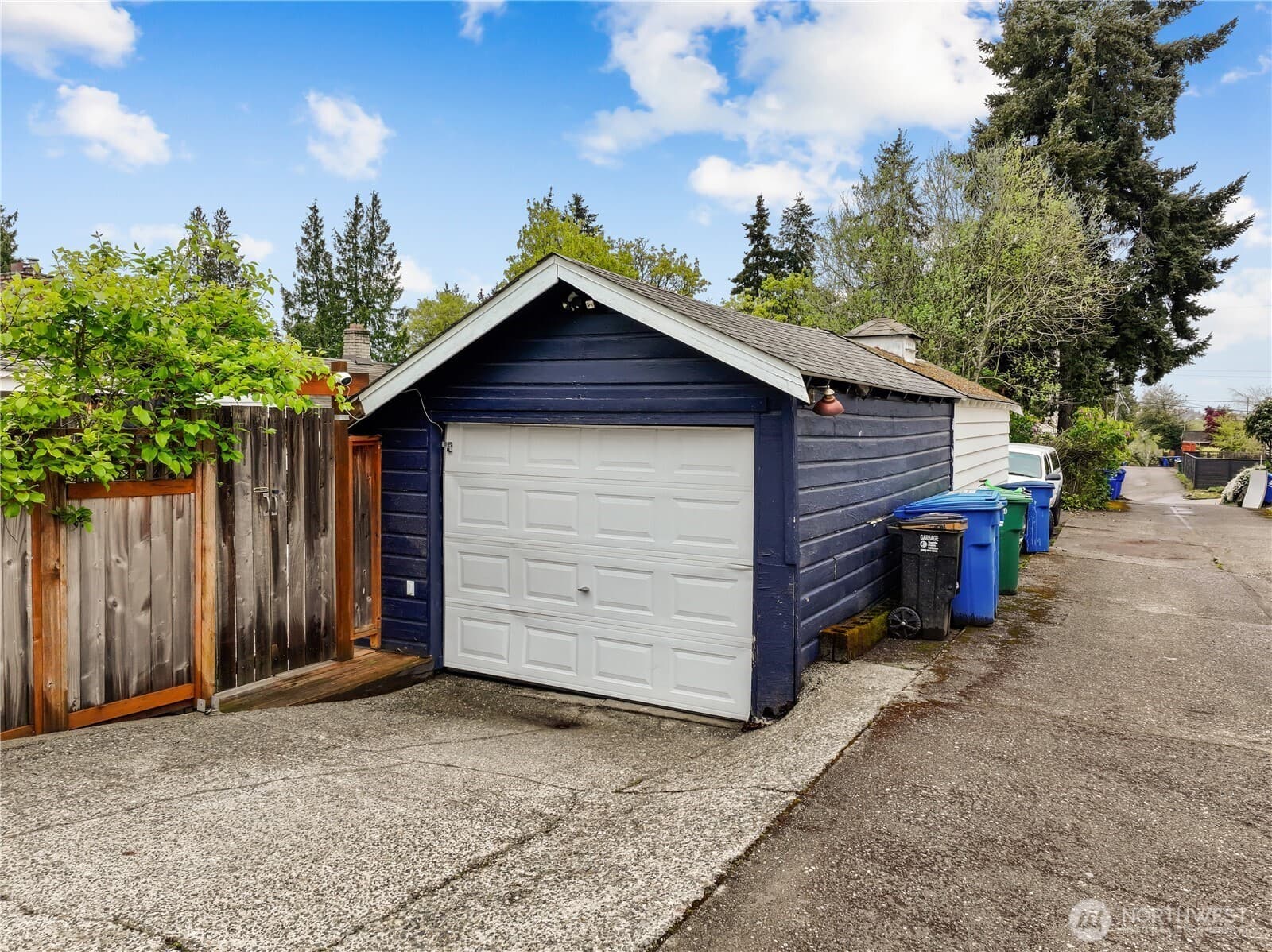 Property photo 35