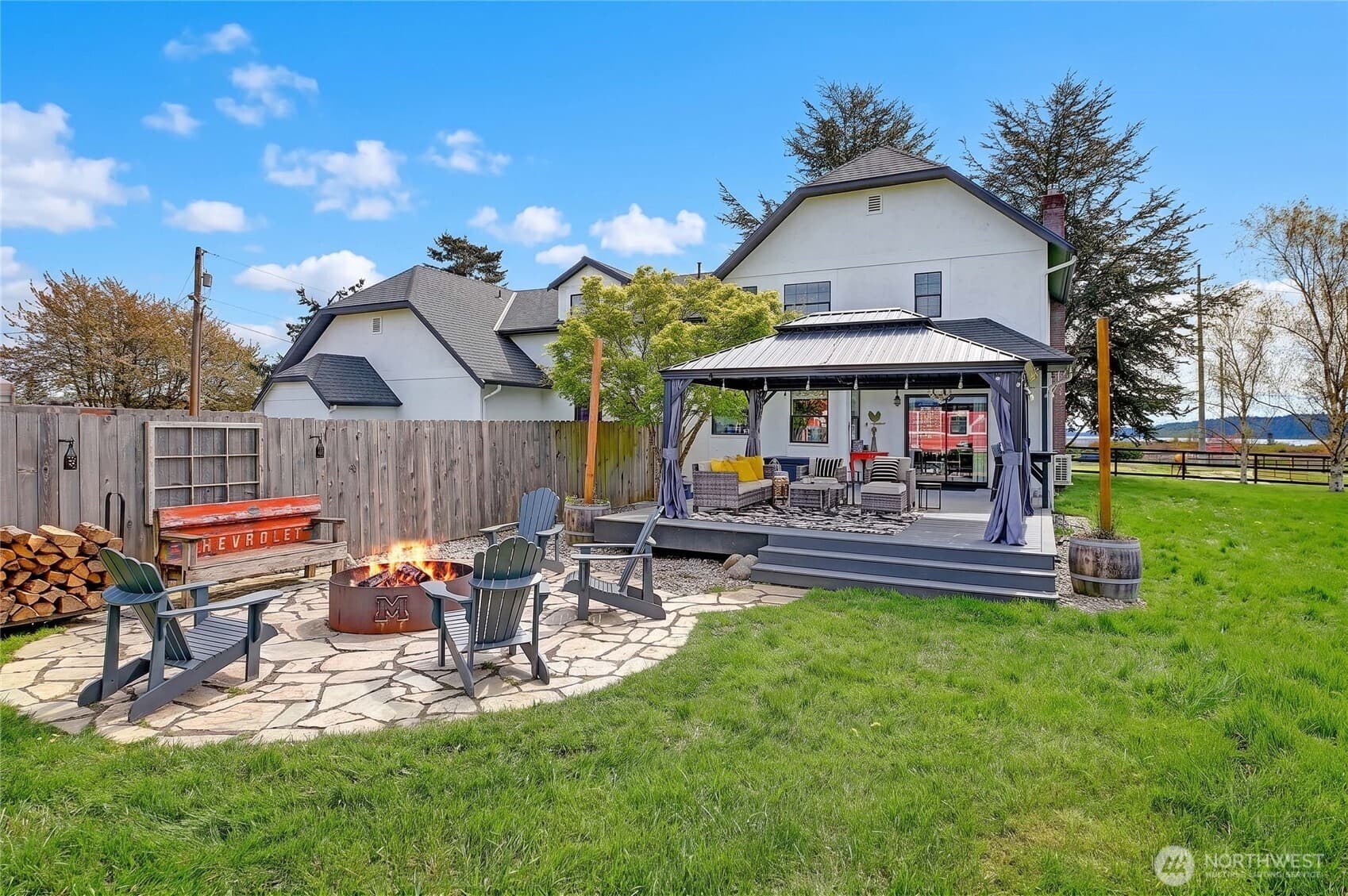Property photo 31