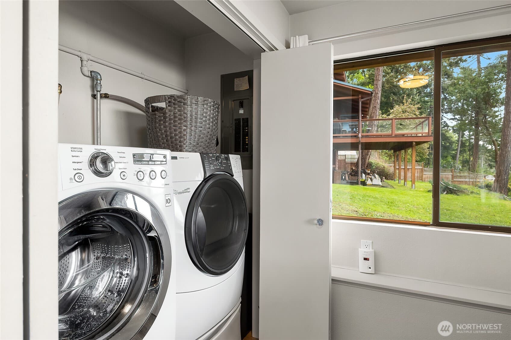 Property photo 33
