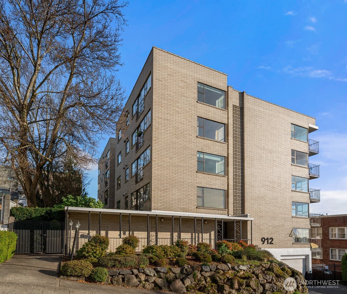 Property photo 25