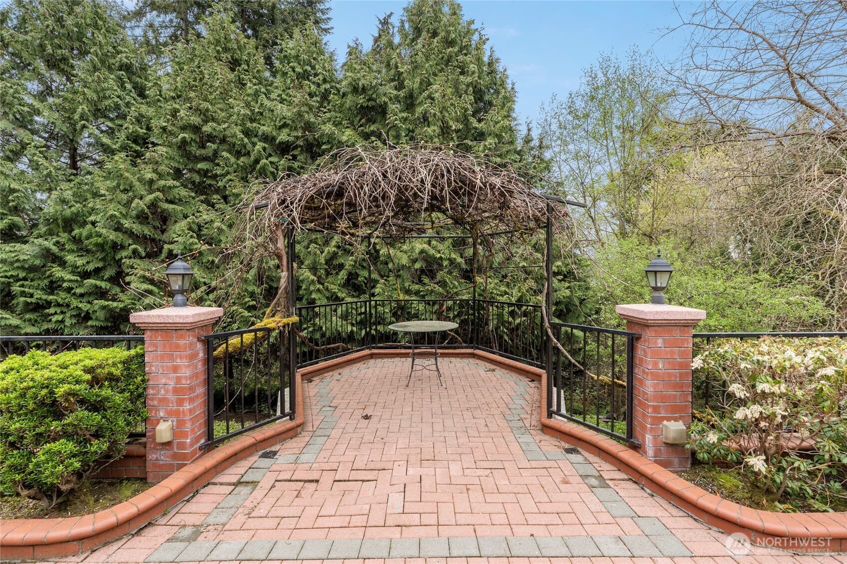 Property photo 37