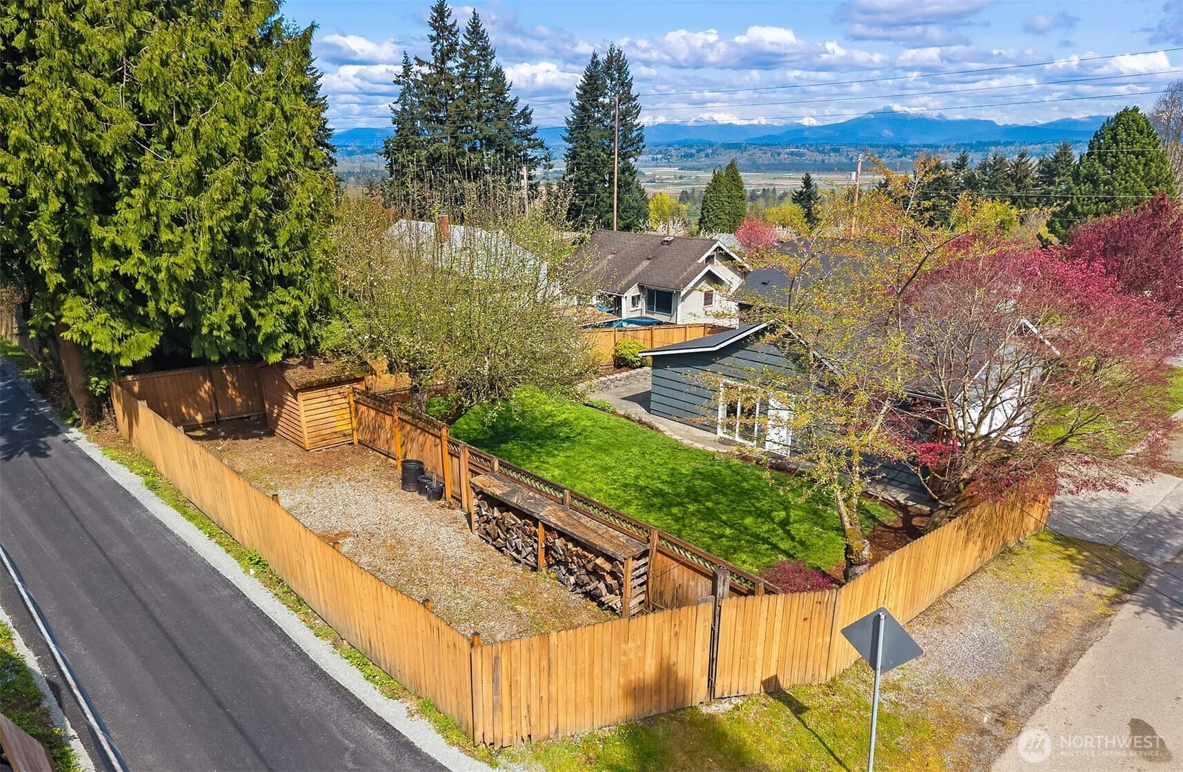 Property photo 32