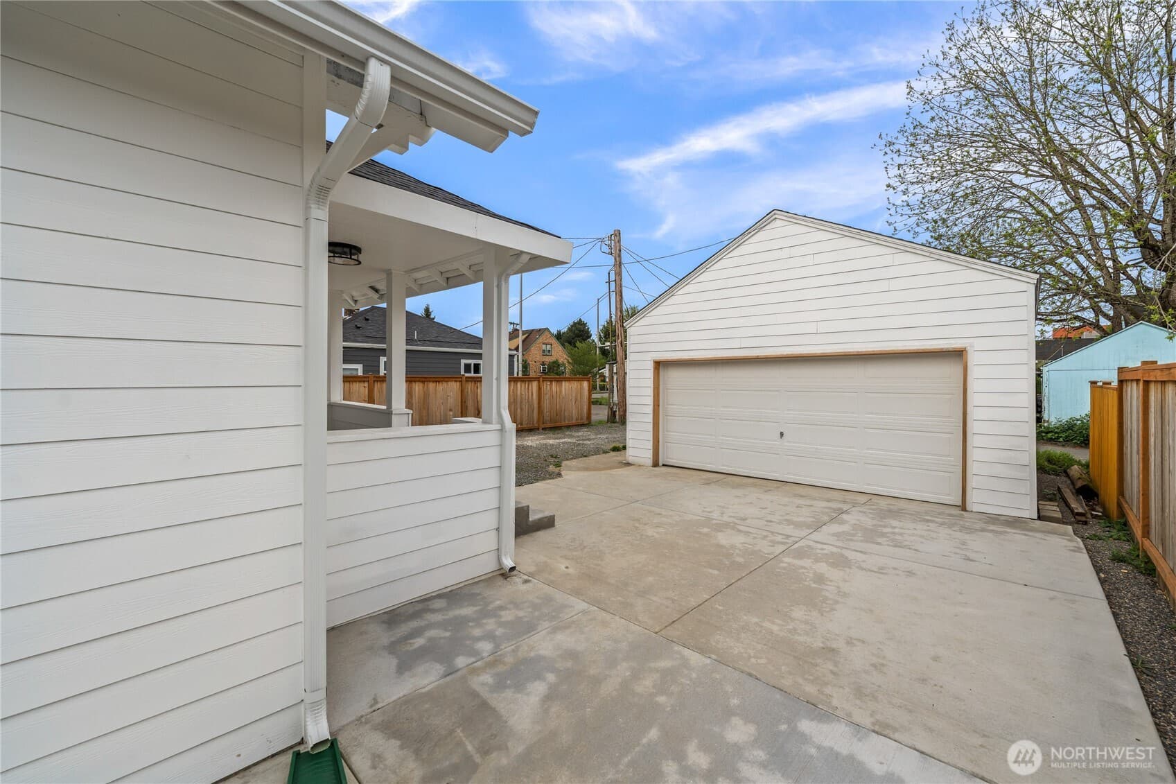 Property photo 33