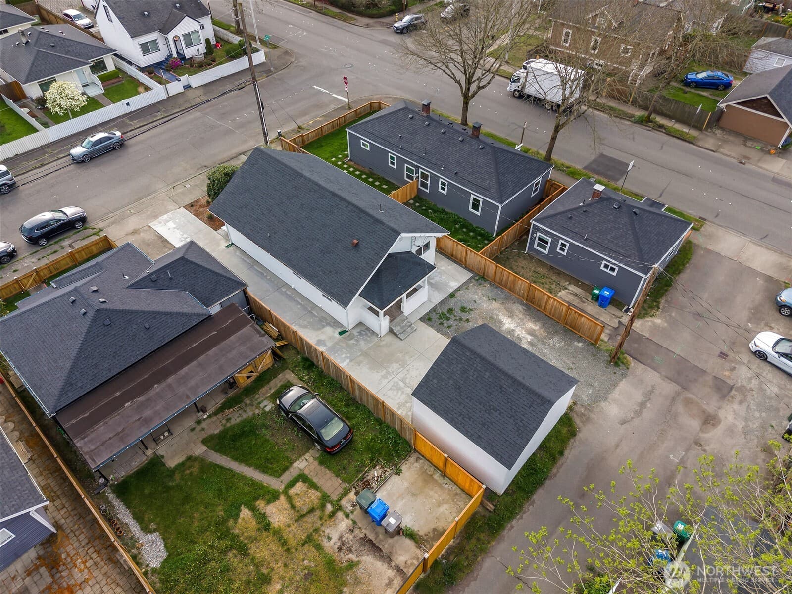 Property photo 37